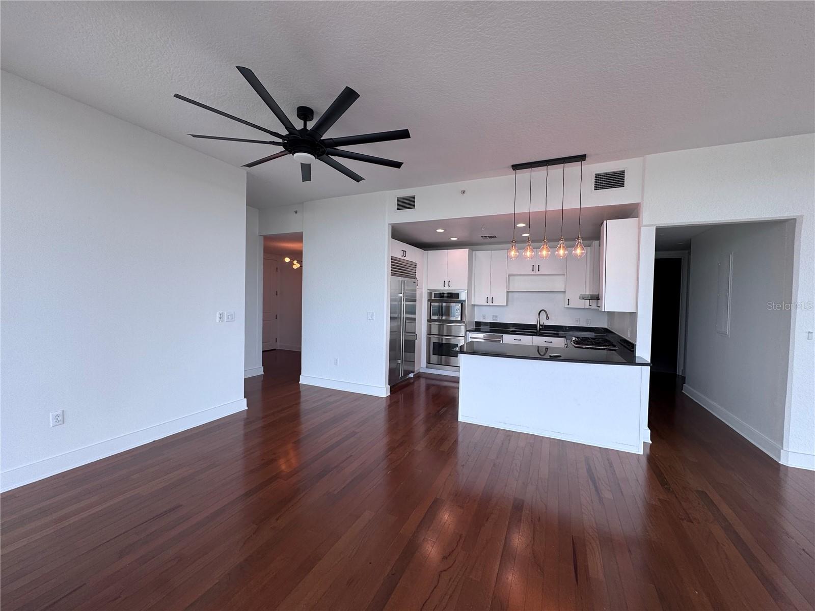 150 E ROBINSON ST E #3301, ORLANDO, FL, 32801