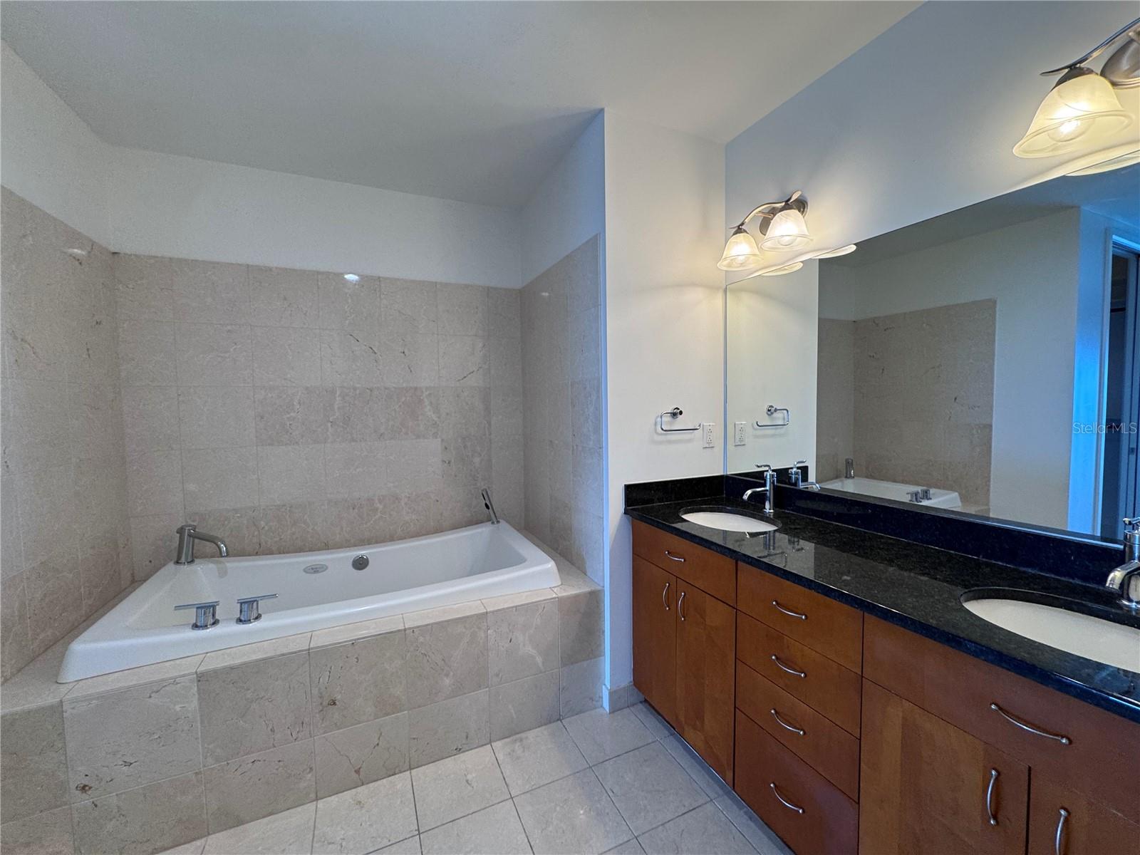 150 E ROBINSON ST E #3301, ORLANDO, FL, 32801