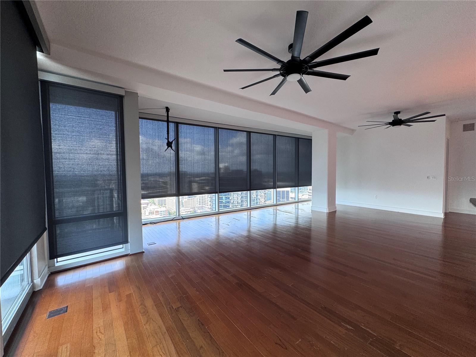 150 E ROBINSON ST E #3301, ORLANDO, FL, 32801