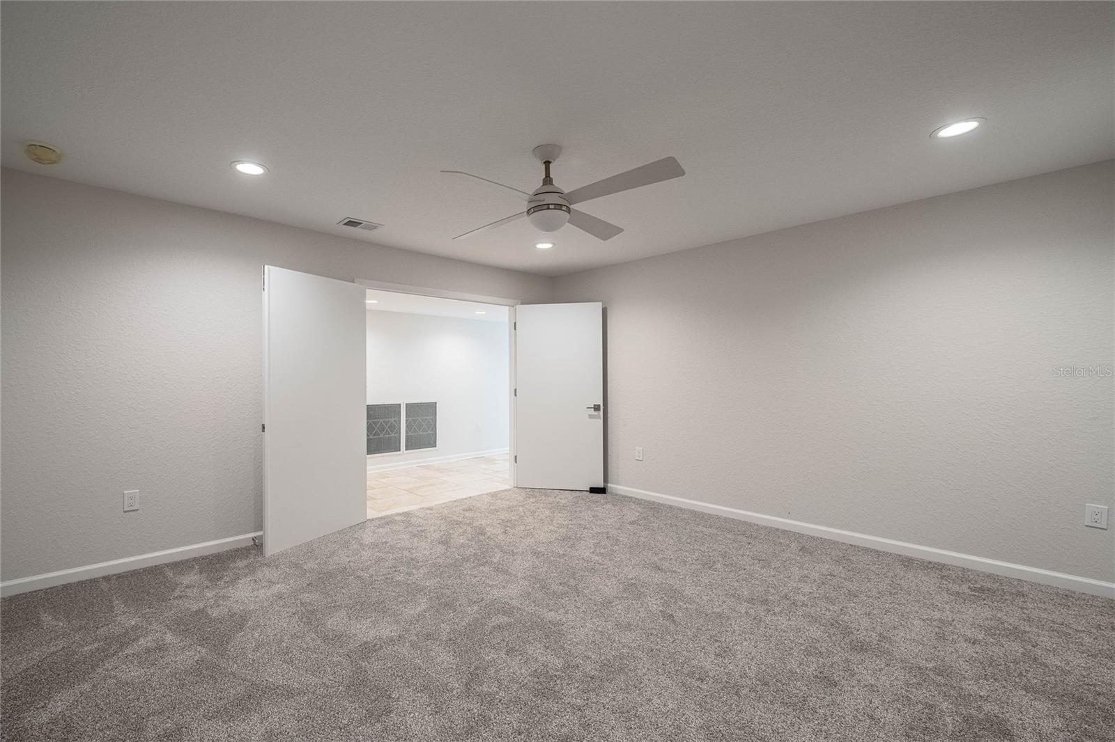 7 LAKE HOLLINGSWORTH DR, LAKELAND, FL, 33803