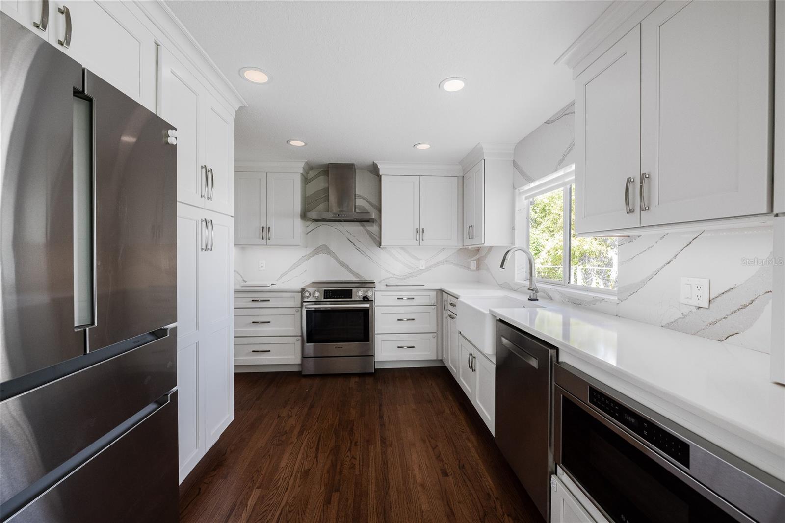 7 LAKE HOLLINGSWORTH DR, LAKELAND, FL, 33803