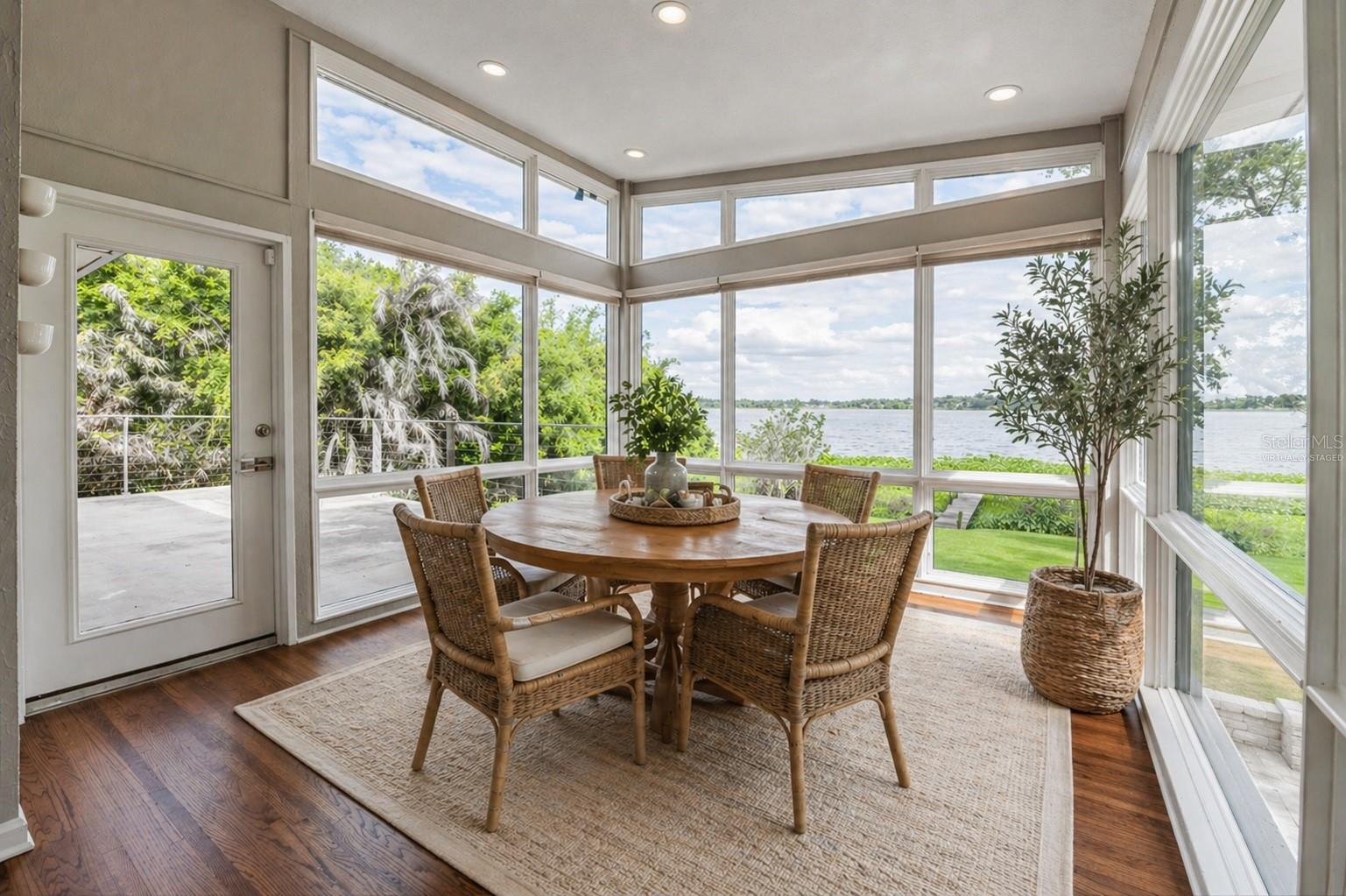 7 LAKE HOLLINGSWORTH DR, LAKELAND, FL, 33803