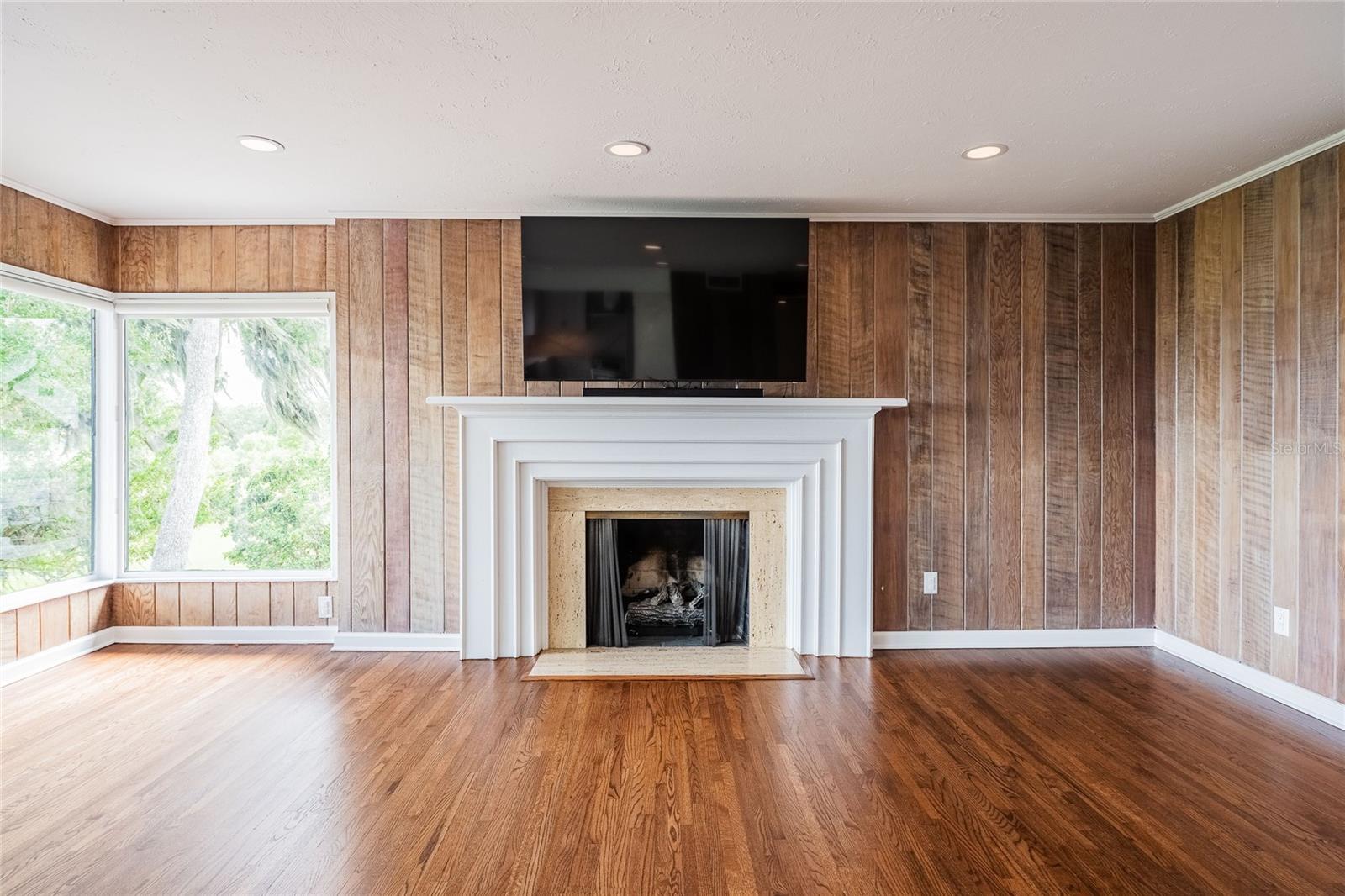 7 LAKE HOLLINGSWORTH DR, LAKELAND, FL, 33803