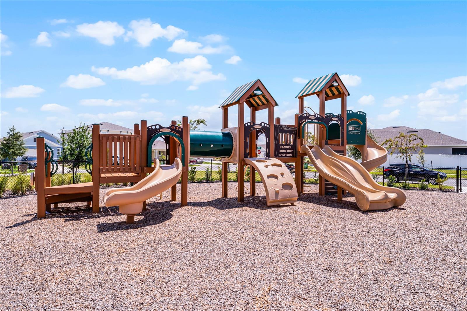 2062 WALNUT CREEK DR, KISSIMMEE, FL, 34744