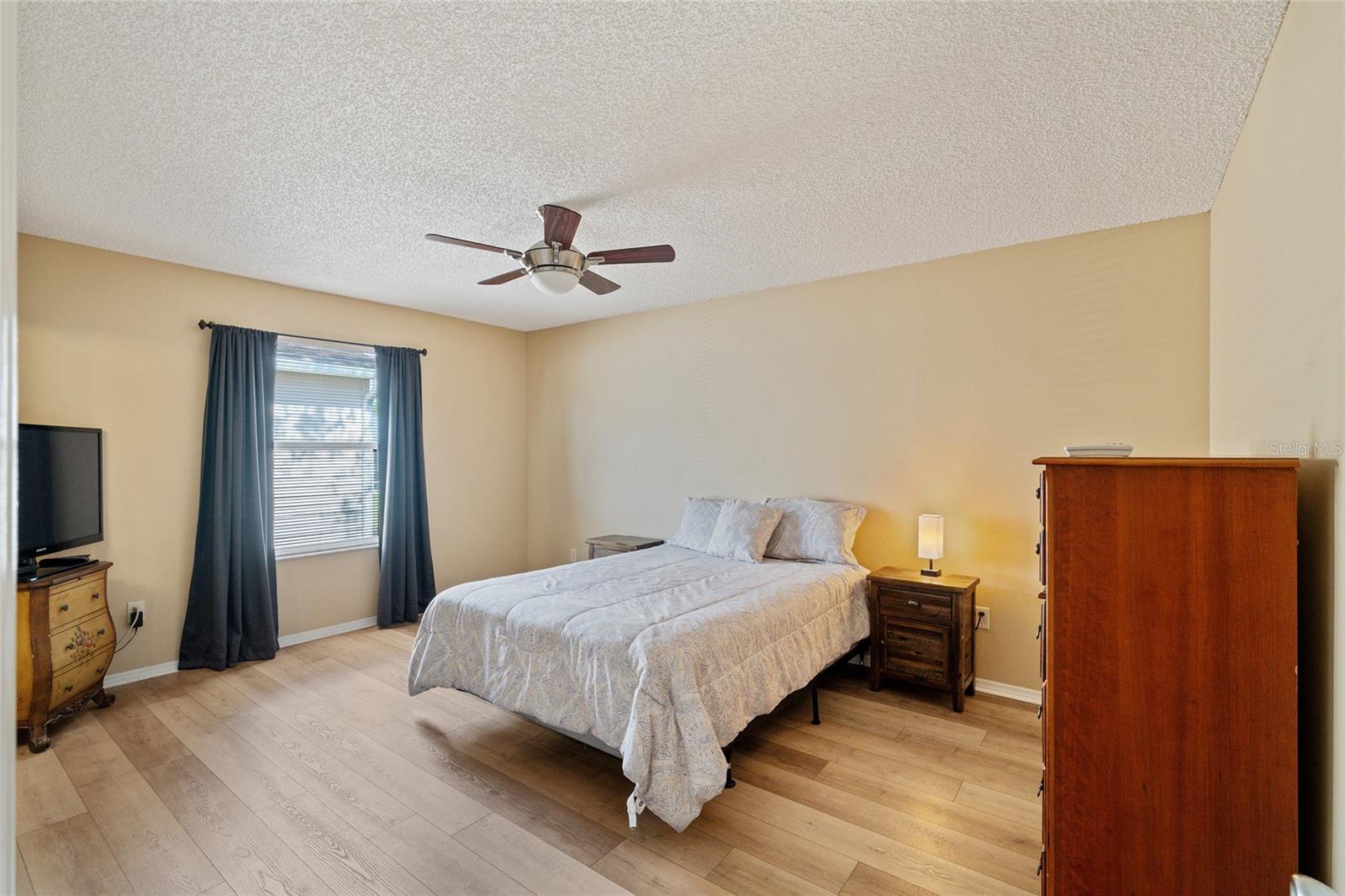 8221 SE 169TH PALOWNIA LOOP, THE VILLAGES, FL, 32162