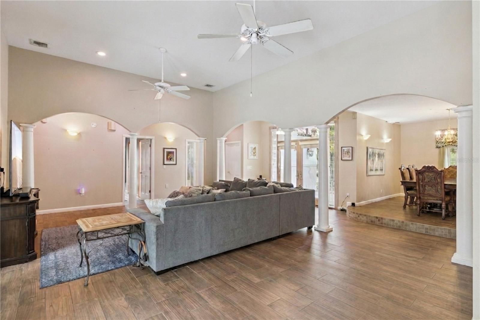 225 LIMPKIN LN, FROSTPROOF, FL, 33843