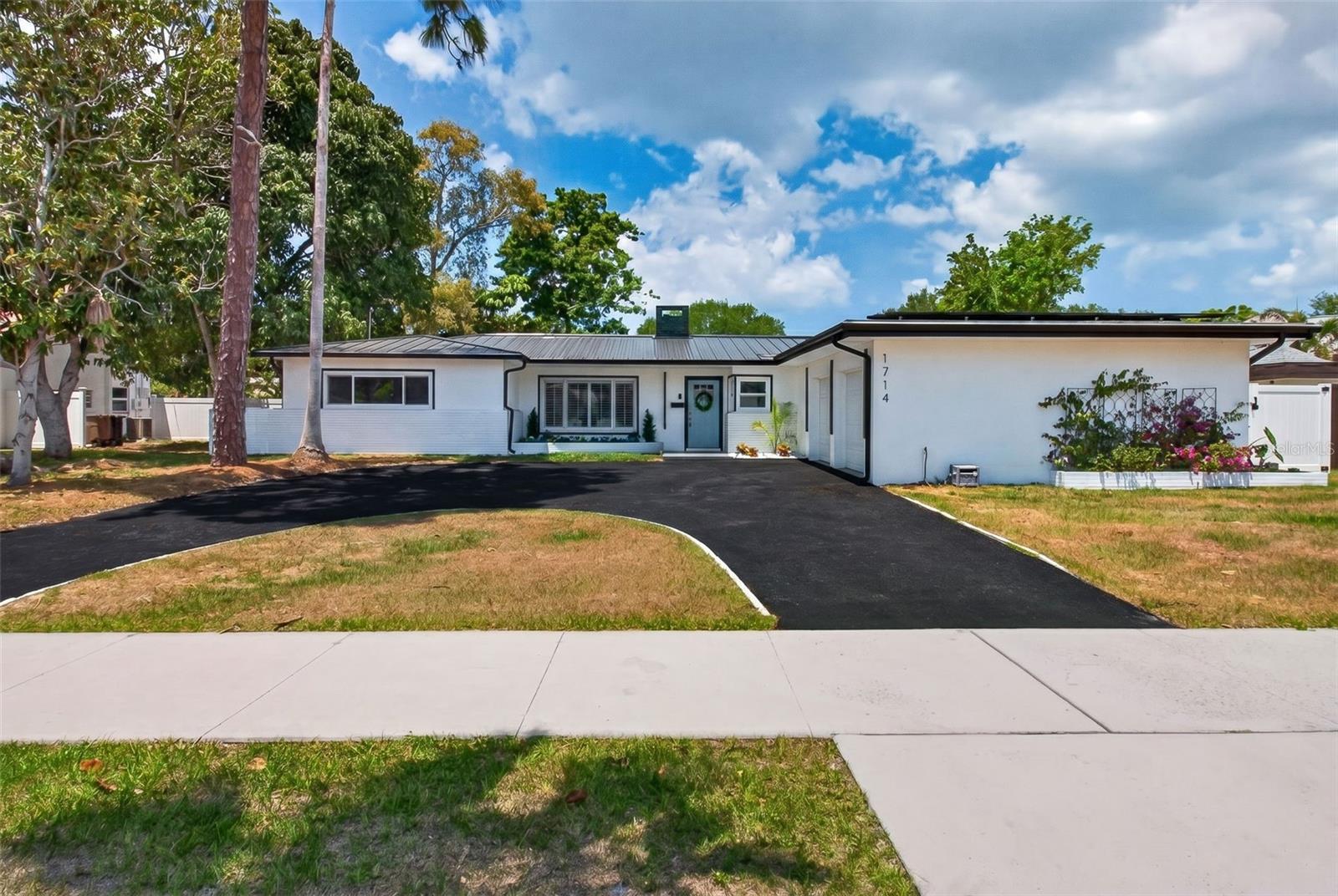 1714 INDIAN ROCKS RD, BELLEAIR, FL, 33756