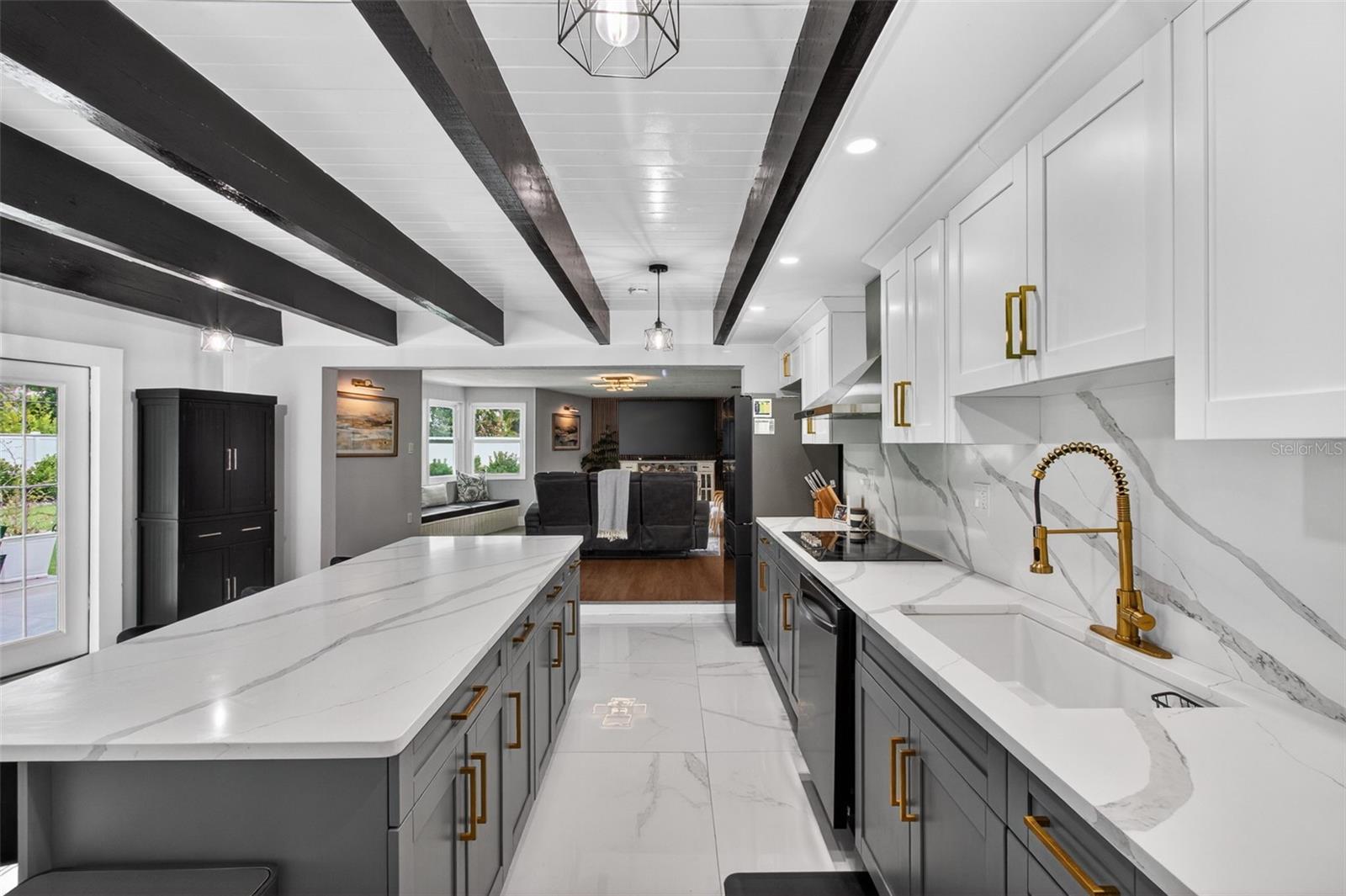 1714 INDIAN ROCKS RD, BELLEAIR, FL, 33756