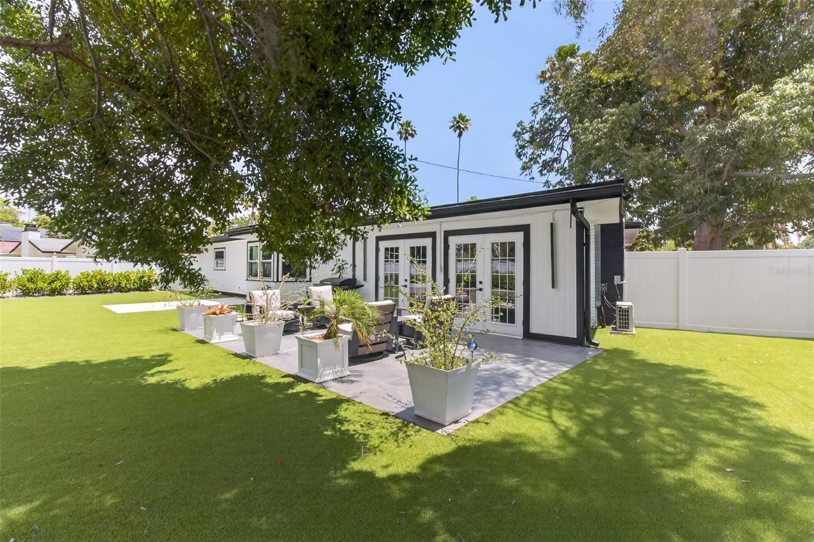 1714 INDIAN ROCKS RD, BELLEAIR, FL, 33756