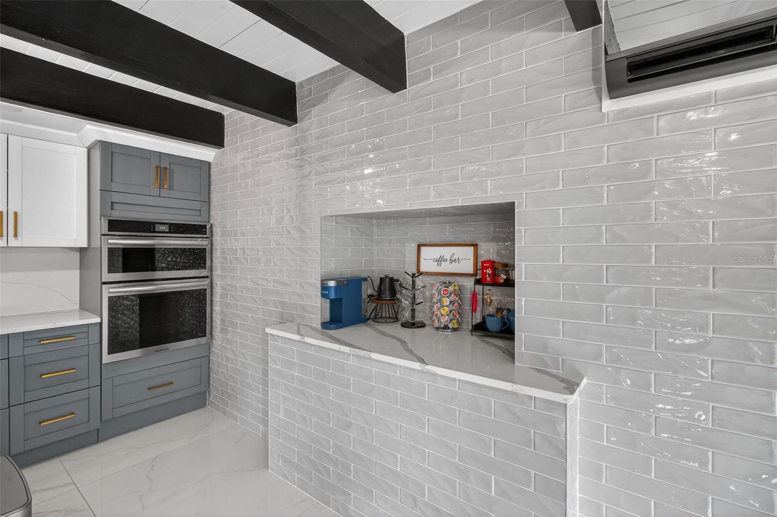 1714 INDIAN ROCKS RD, BELLEAIR, FL, 33756