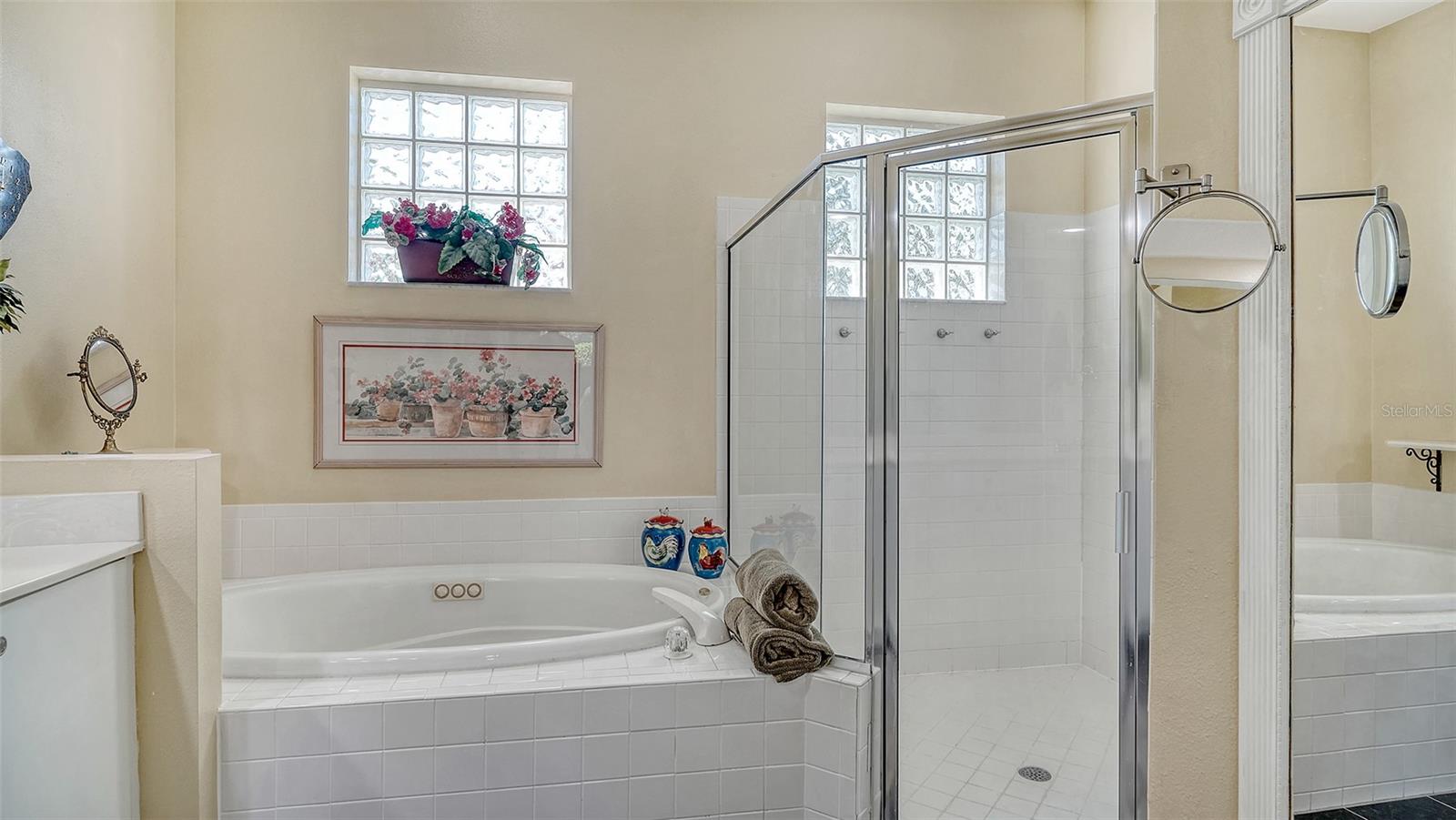 5270 FAR OAK CIR, SARASOTA, FL, 34238