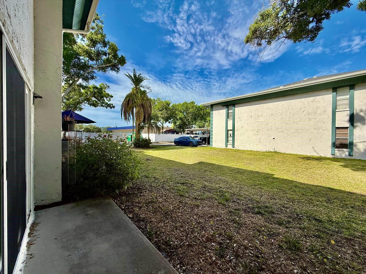 7560 92ND ST #102B, SEMINOLE, FL, 33777