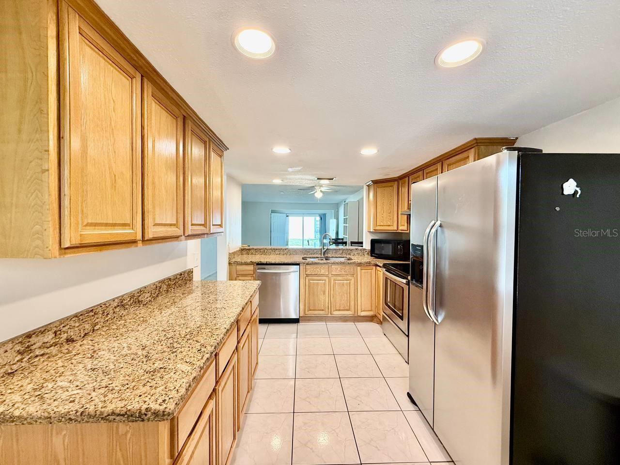 7560 92ND ST #102B, SEMINOLE, FL, 33777
