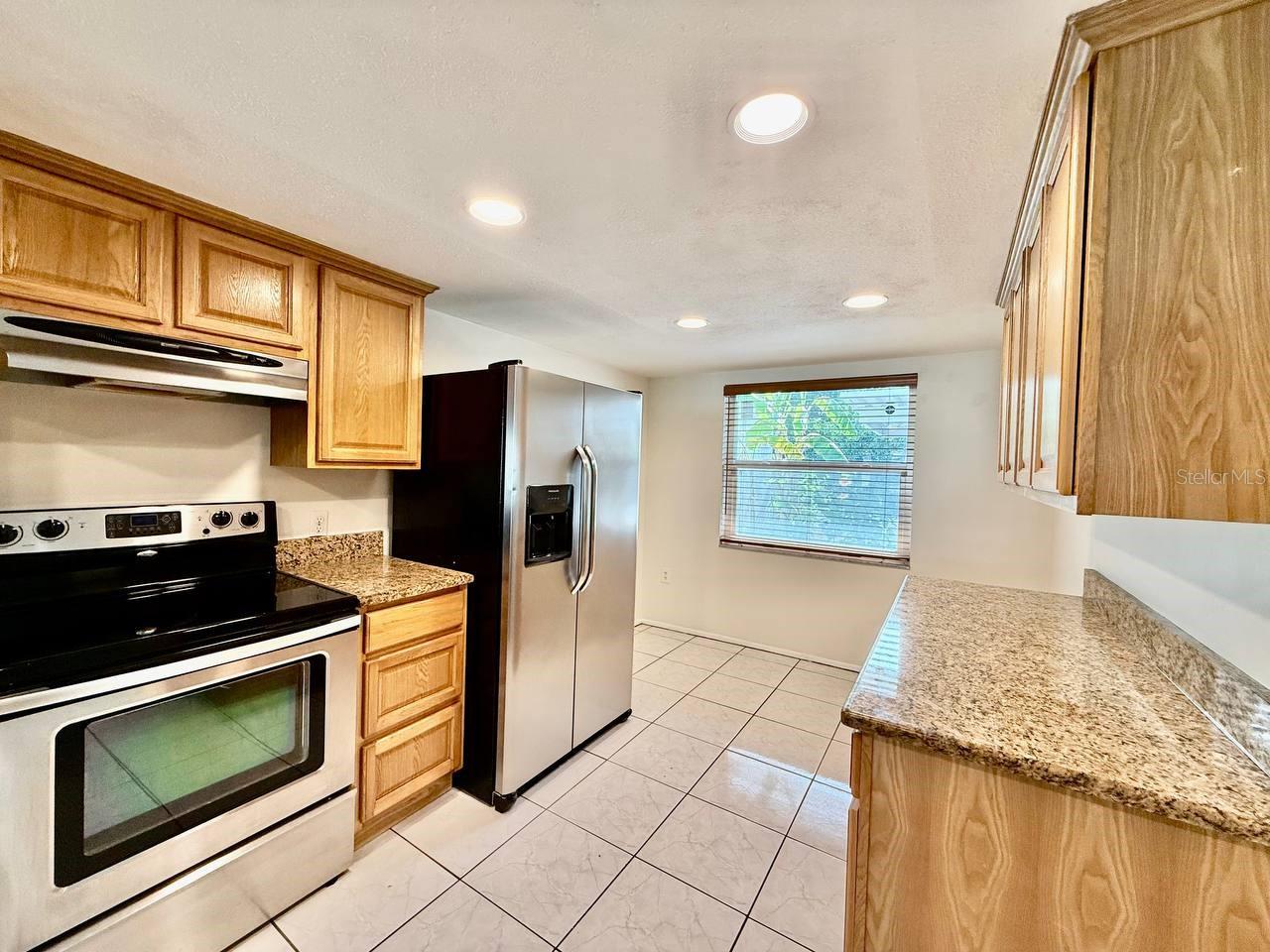 7560 92ND ST #102B, SEMINOLE, FL, 33777