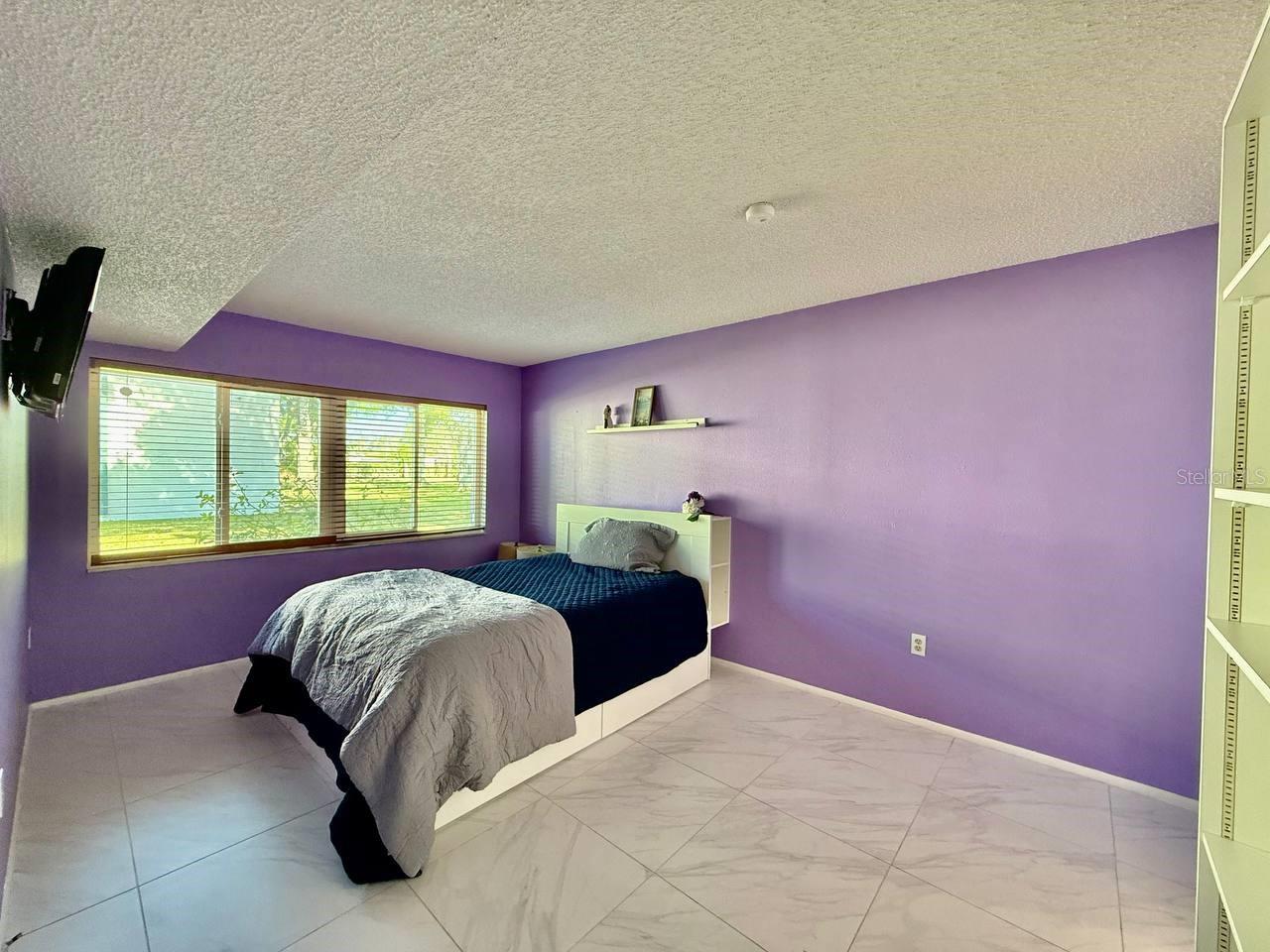 7560 92ND ST #102B, SEMINOLE, FL, 33777