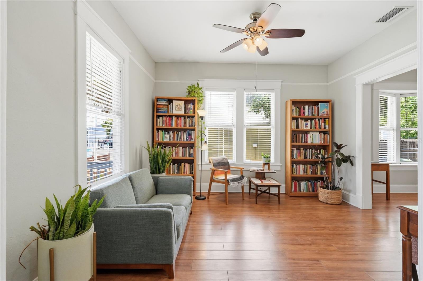 3907 N TAMPA ST, TAMPA, FL, 33603