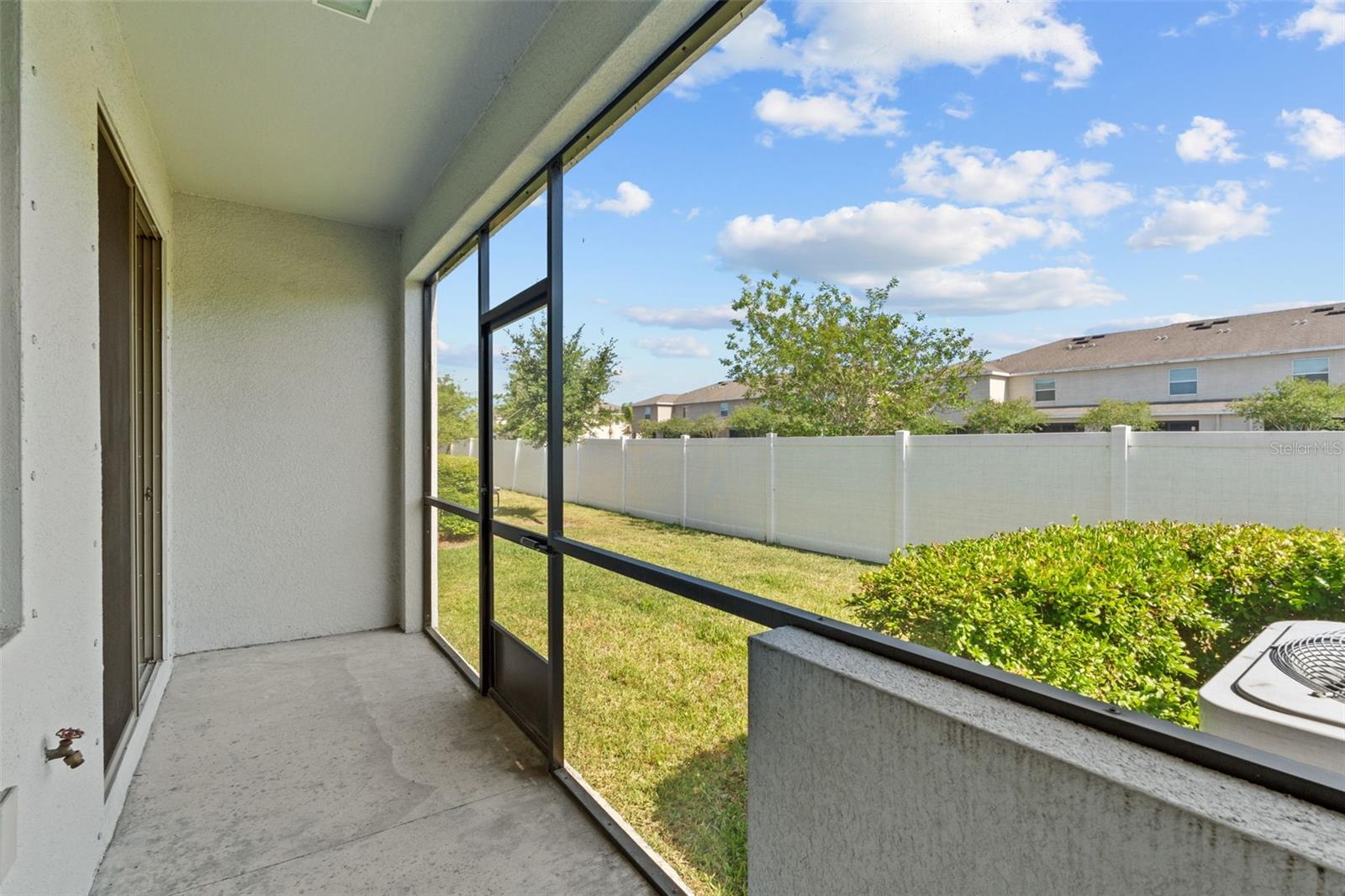 741 ROYAL EMPRESS DR, RUSKIN, FL, 33570