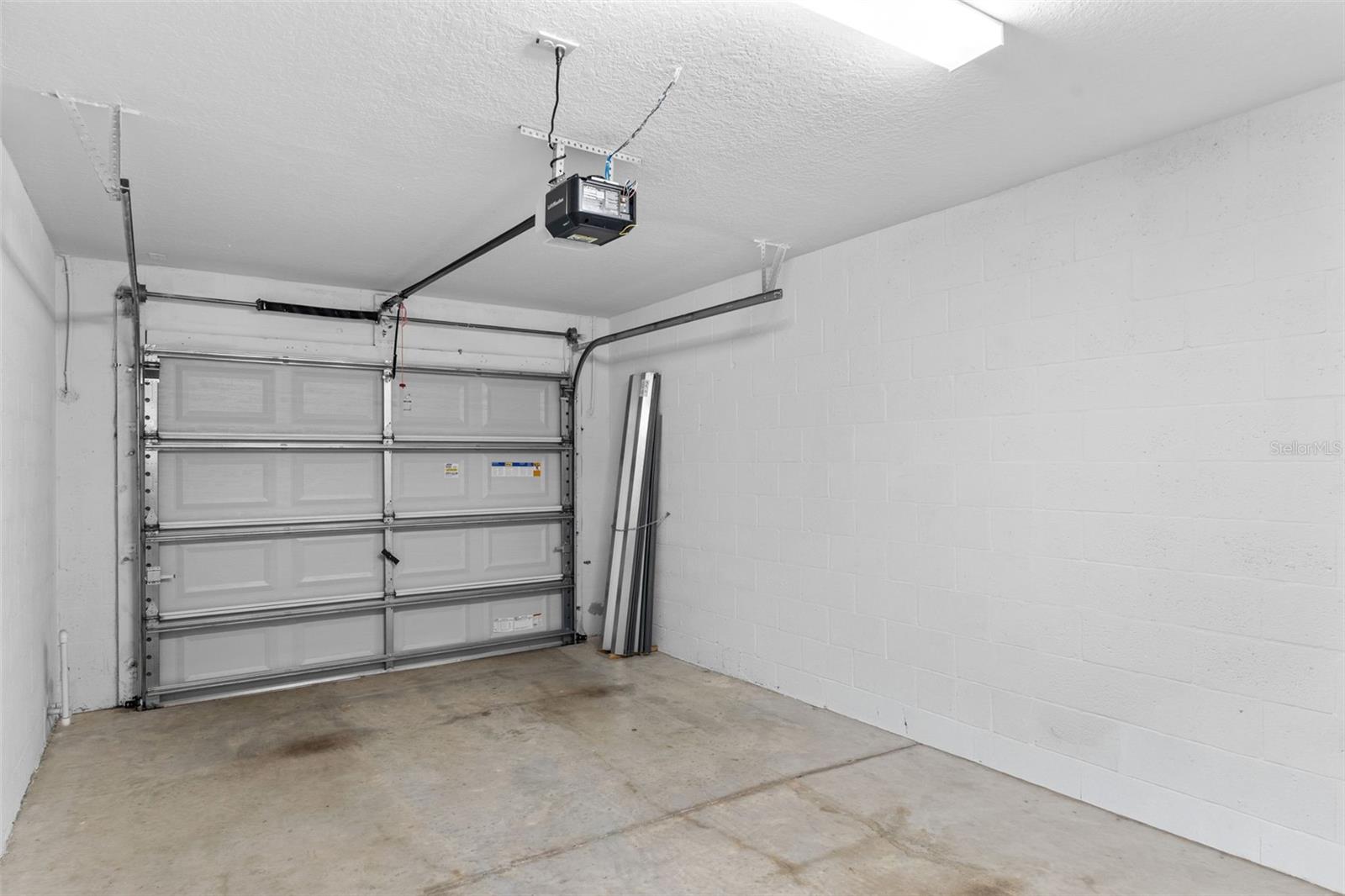 741 ROYAL EMPRESS DR, RUSKIN, FL, 33570