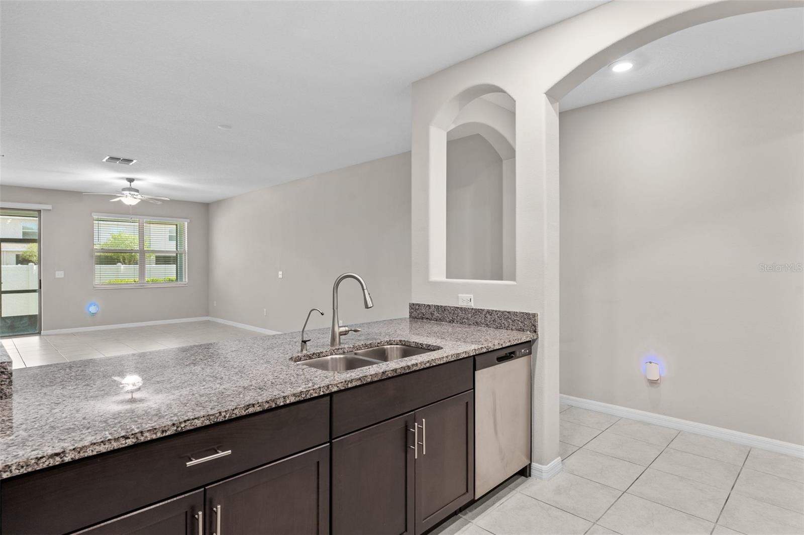 741 ROYAL EMPRESS DR, RUSKIN, FL, 33570