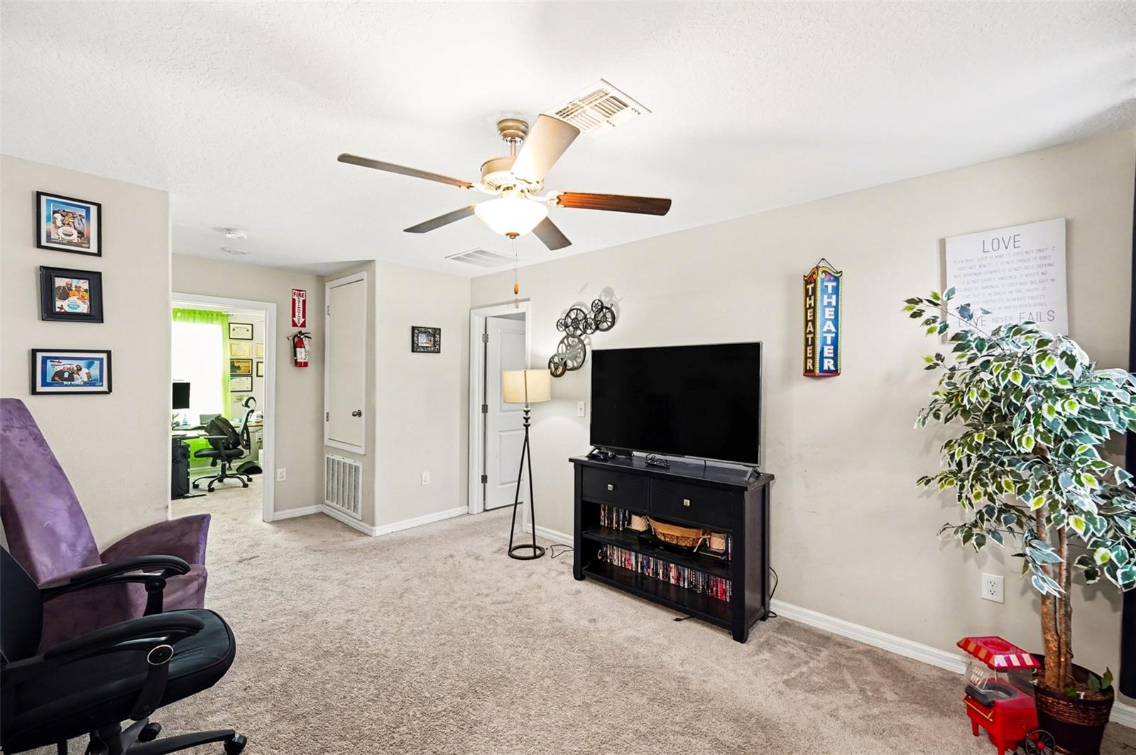 882 OLIVE CONCH ST, RUSKIN, FL, 33570