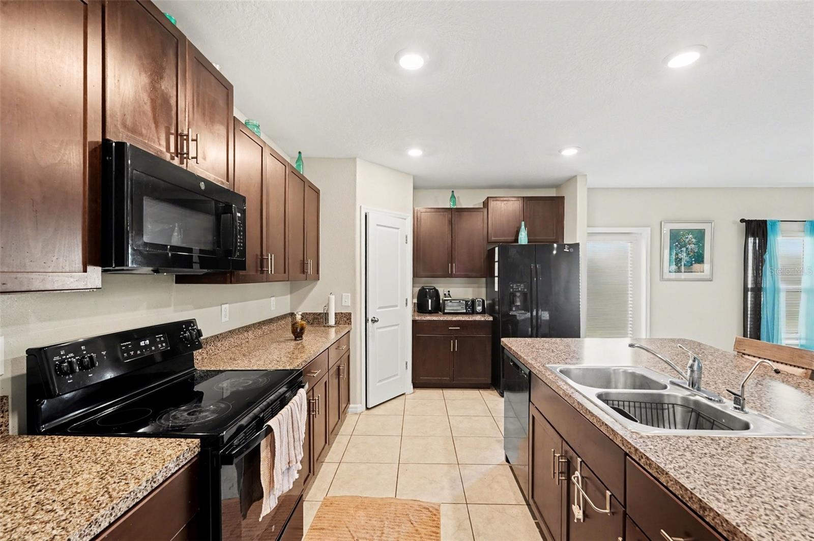 882 OLIVE CONCH ST, RUSKIN, FL, 33570