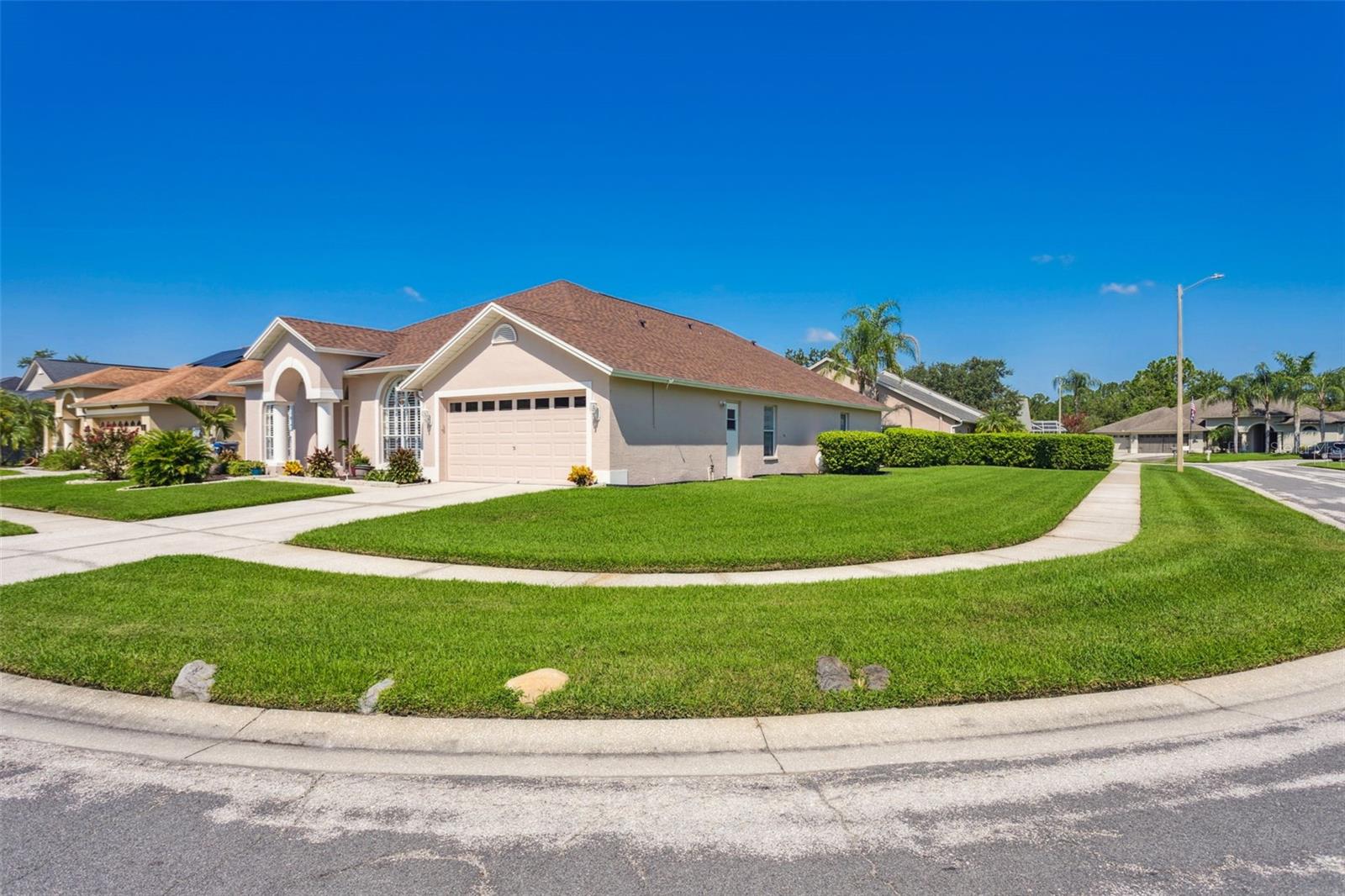 10020 CYPRESS SHADOW AVE, TAMPA, FL, 33647