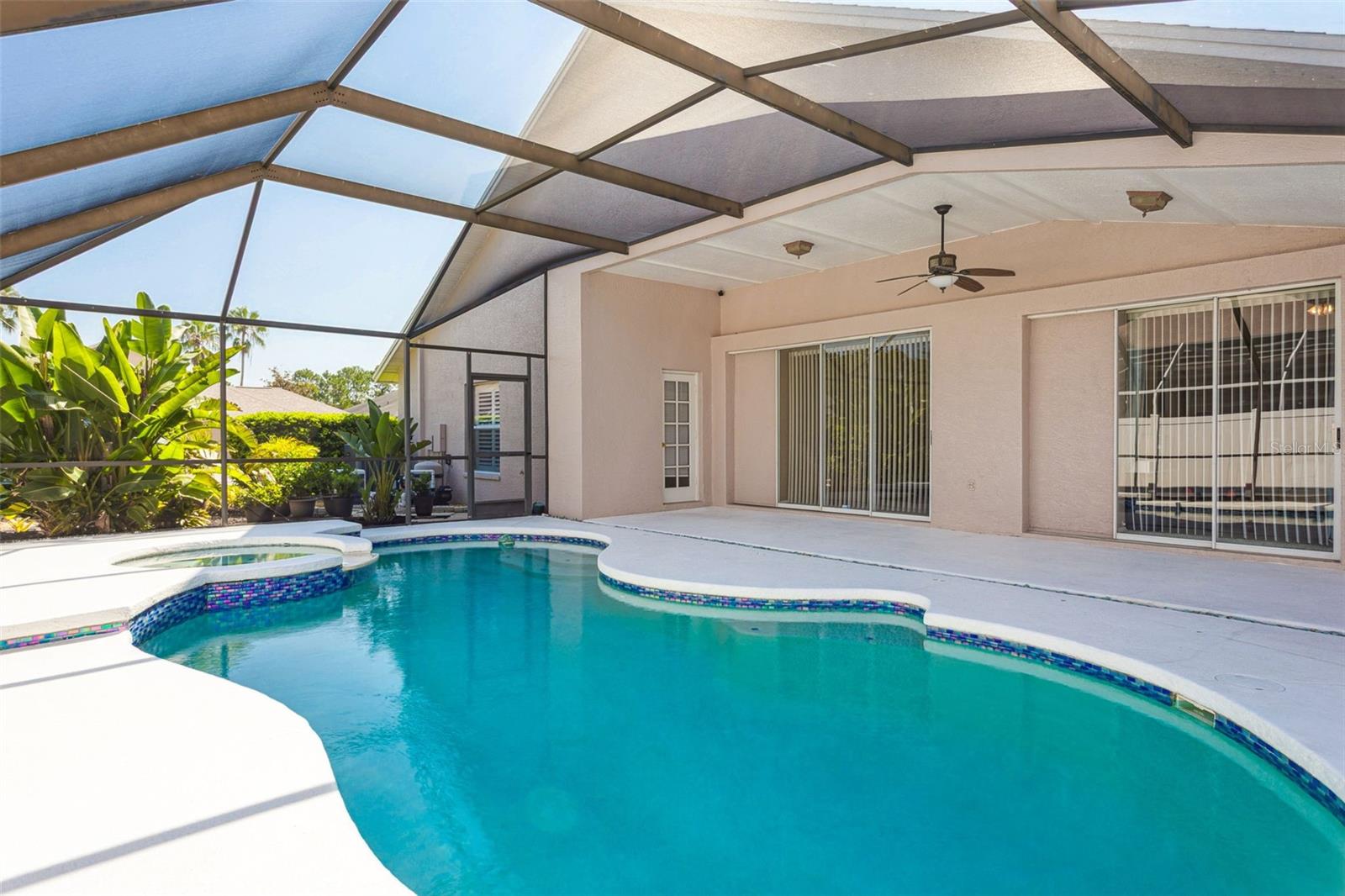 10020 CYPRESS SHADOW AVE, TAMPA, FL, 33647