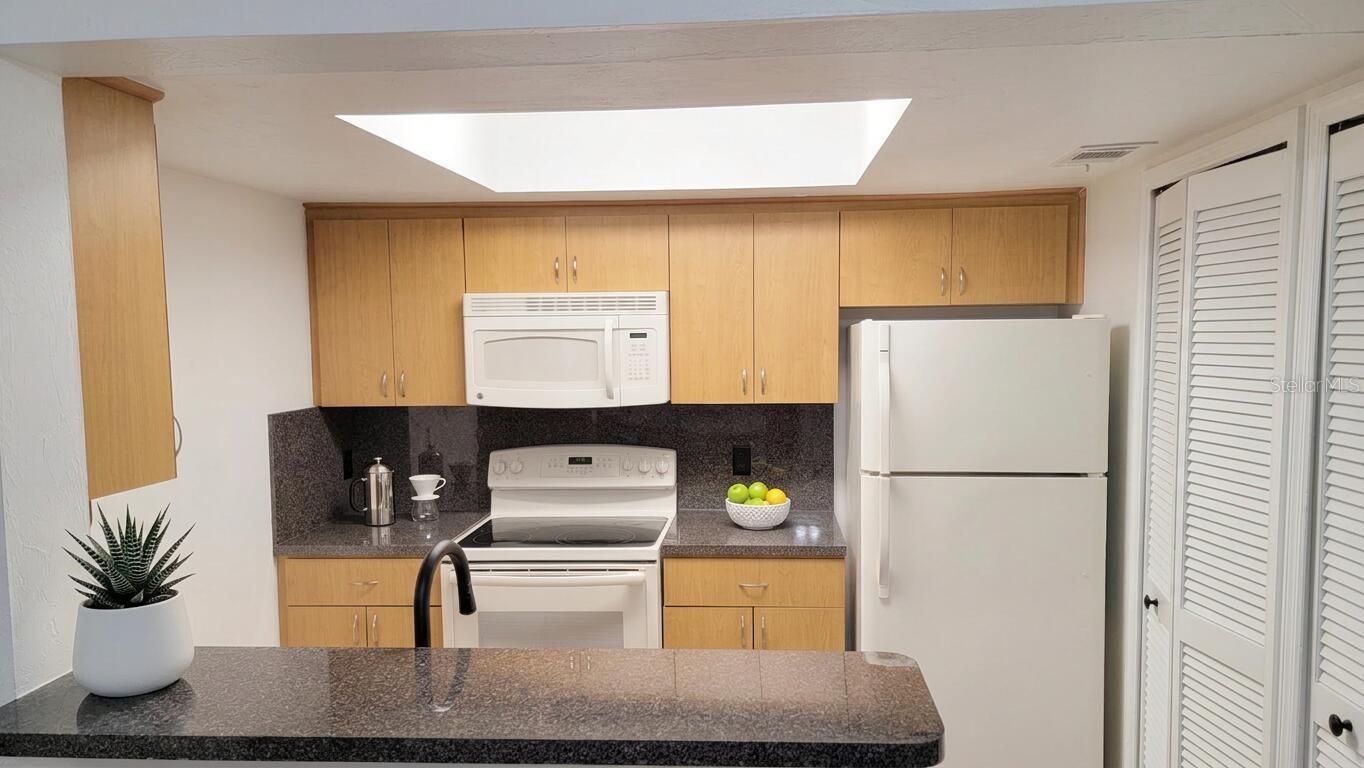 900 SW 62ND BLVD #B6, GAINESVILLE, FL, 32607