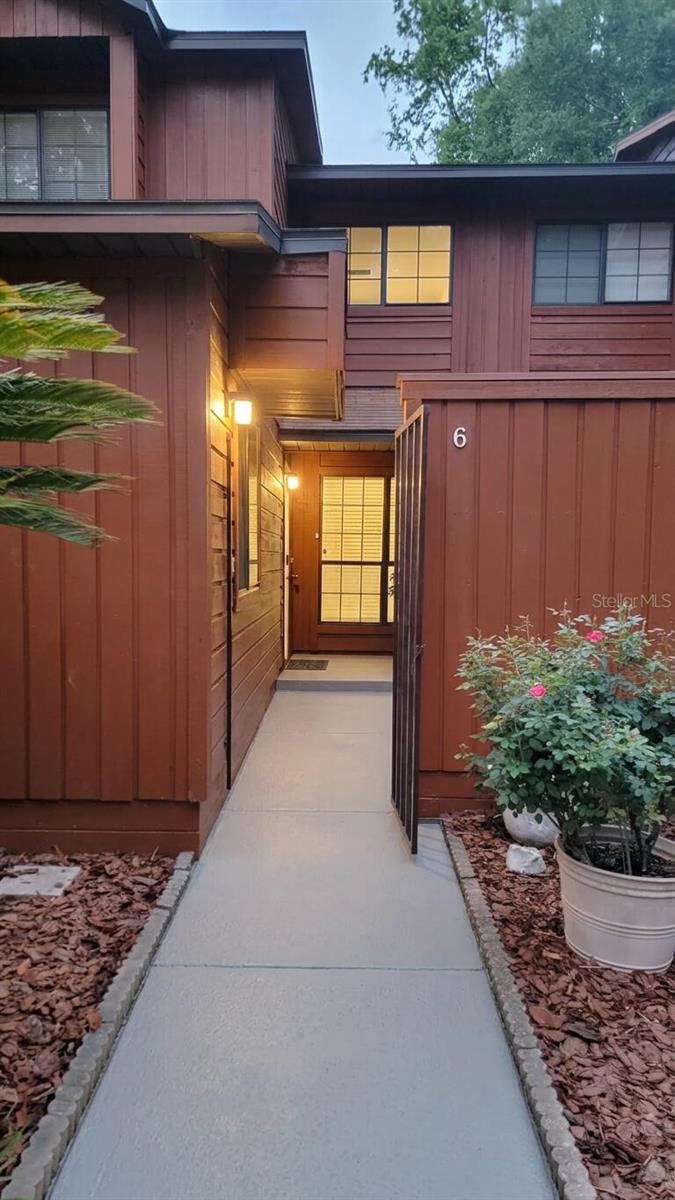 900 SW 62ND BLVD #B6, GAINESVILLE, FL, 32607