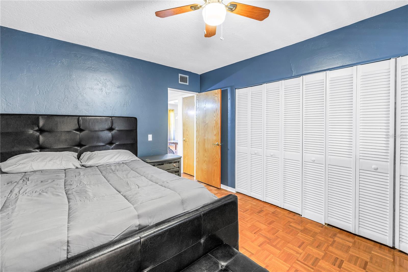 4143 56TH ST N #1006, KENNETH CITY, FL, 33709