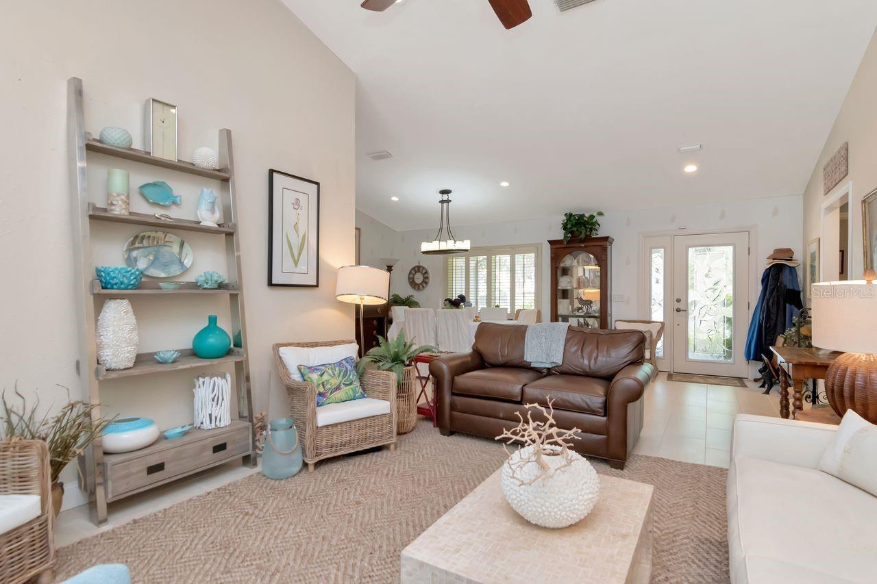 2763 BUCKHORN OAKS DR, VALRICO, FL, 33594