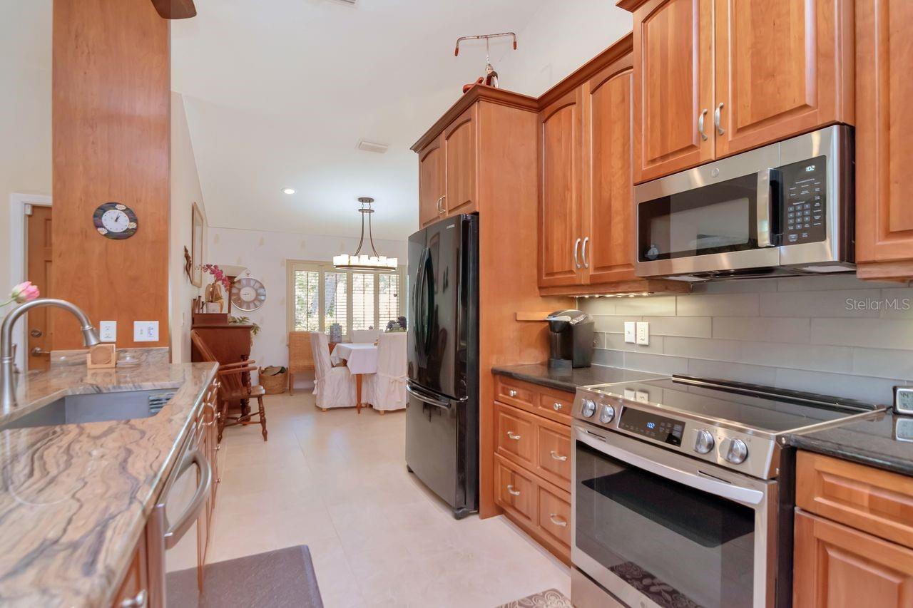 2763 BUCKHORN OAKS DR, VALRICO, FL, 33594