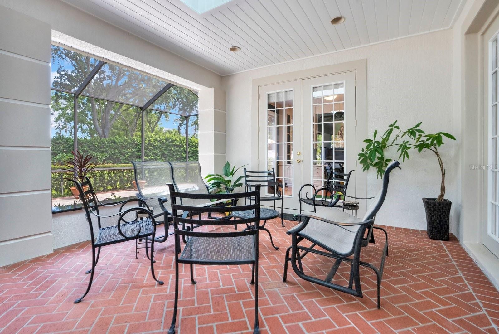1451 HOLLINGSWORTH OAKS DR, LAKELAND, FL, 33803