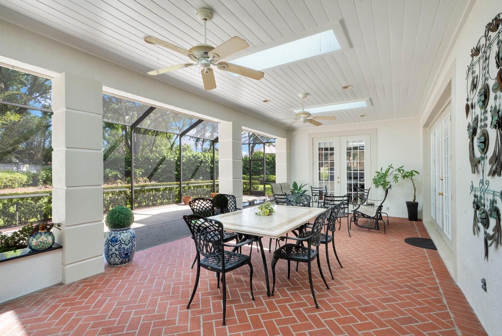 1451 HOLLINGSWORTH OAKS DR, LAKELAND, FL, 33803