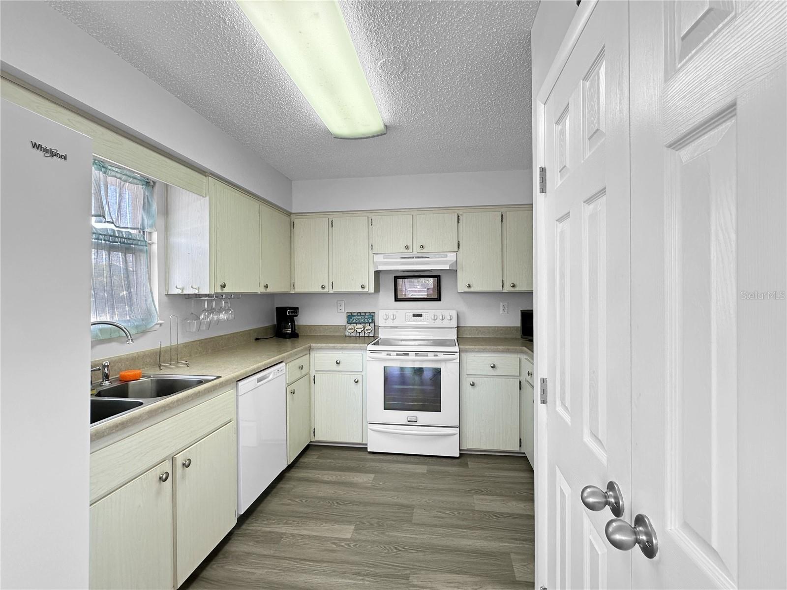 824 GARFISH AVE, NEW SMYRNA BEACH, FL, 32169