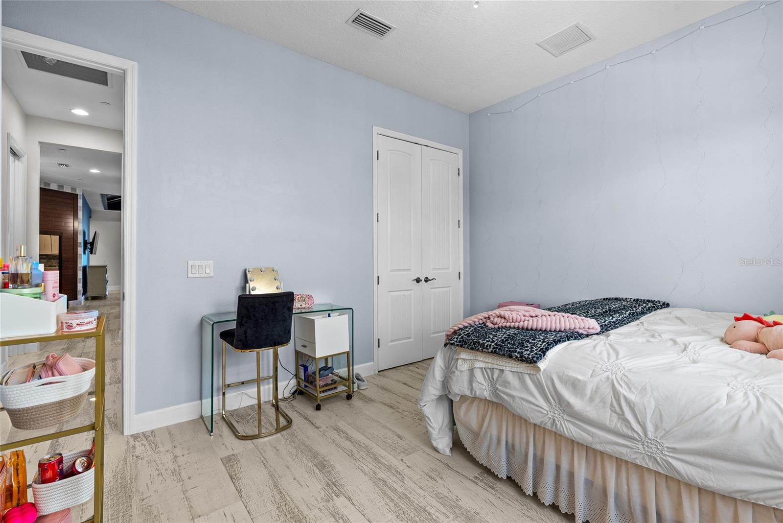 319 COMPASS POINT DR #201, BRADENTON, FL, 34209
