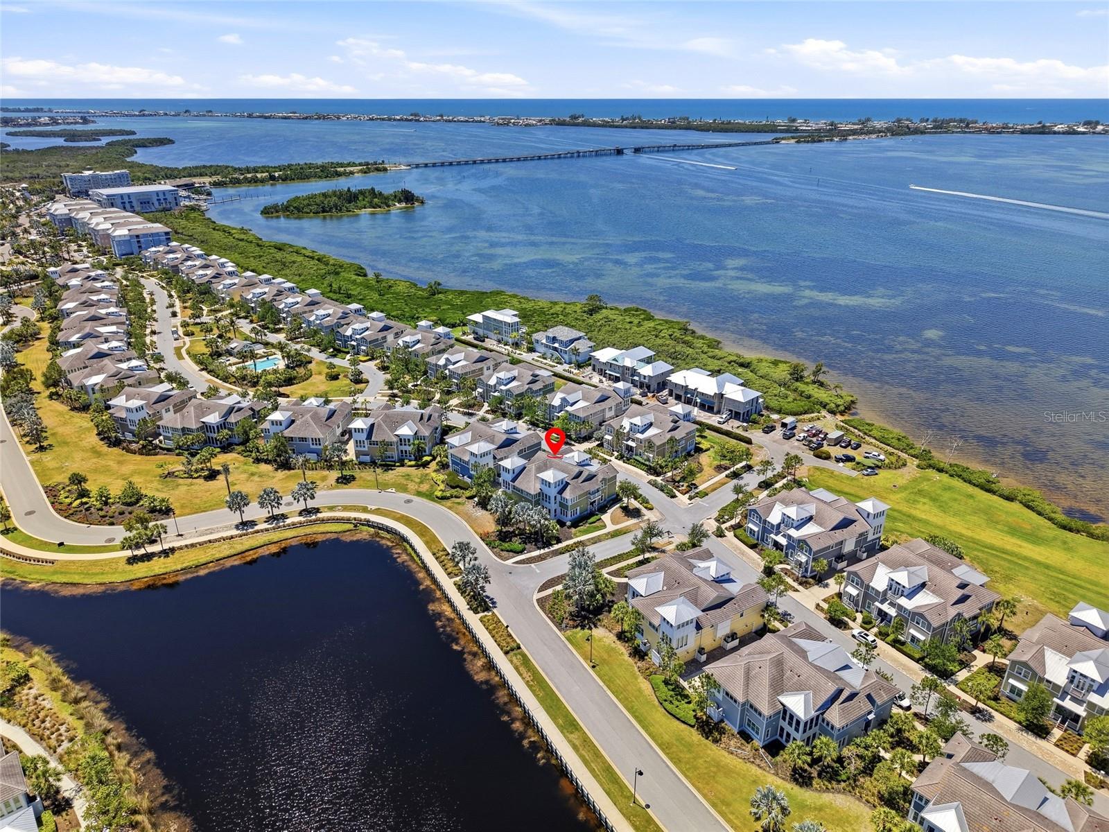 319 COMPASS POINT DR #201, BRADENTON, FL, 34209
