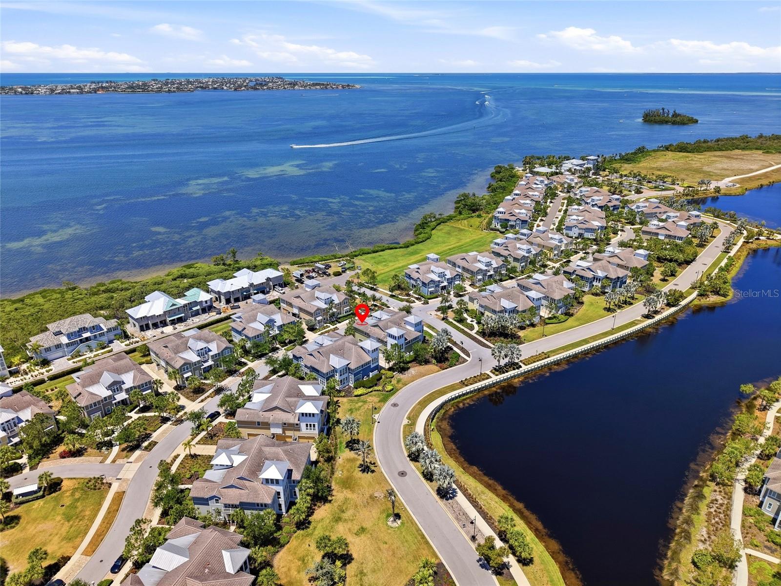 319 COMPASS POINT DR #201, BRADENTON, FL, 34209
