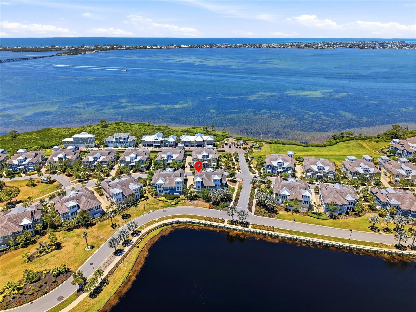 319 COMPASS POINT DR #201, BRADENTON, FL, 34209
