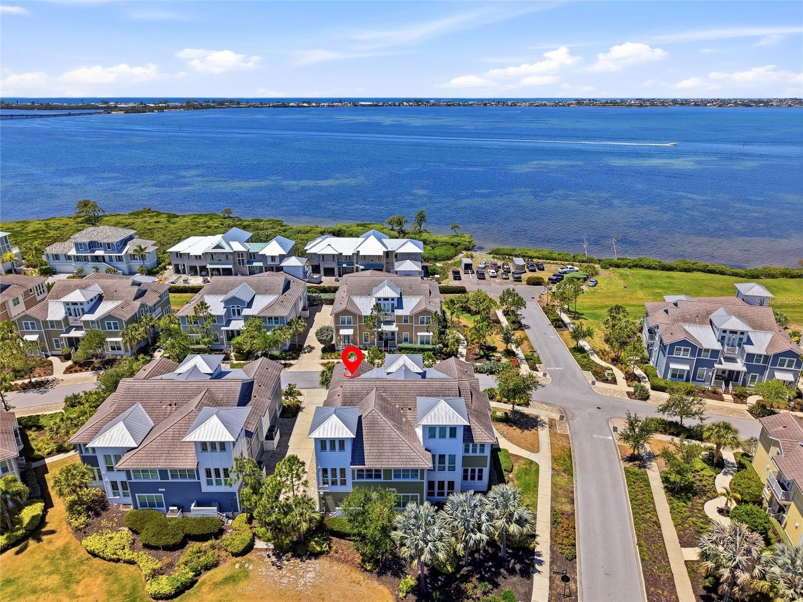 319 COMPASS POINT DR #201, BRADENTON, FL, 34209
