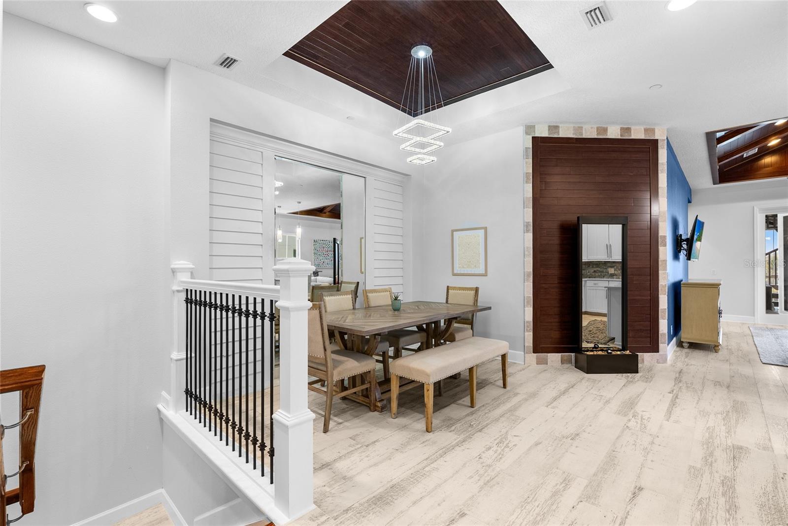 319 COMPASS POINT DR #201, BRADENTON, FL, 34209