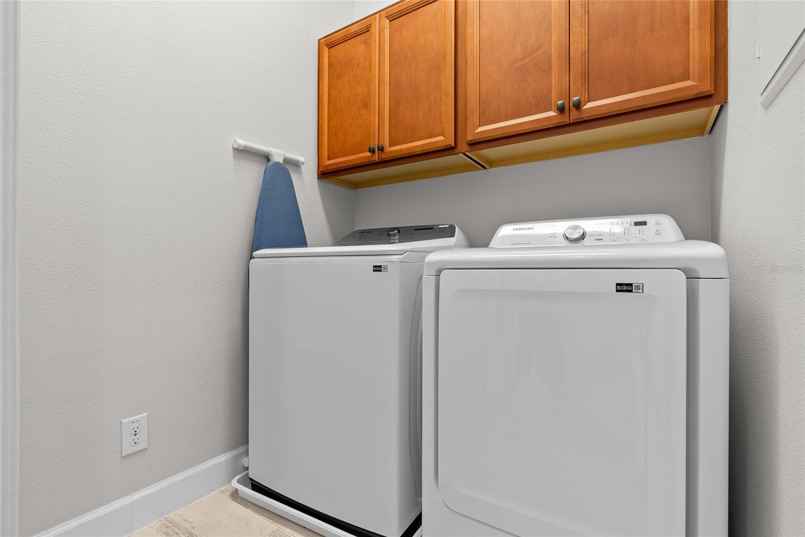319 COMPASS POINT DR #201, BRADENTON, FL, 34209
