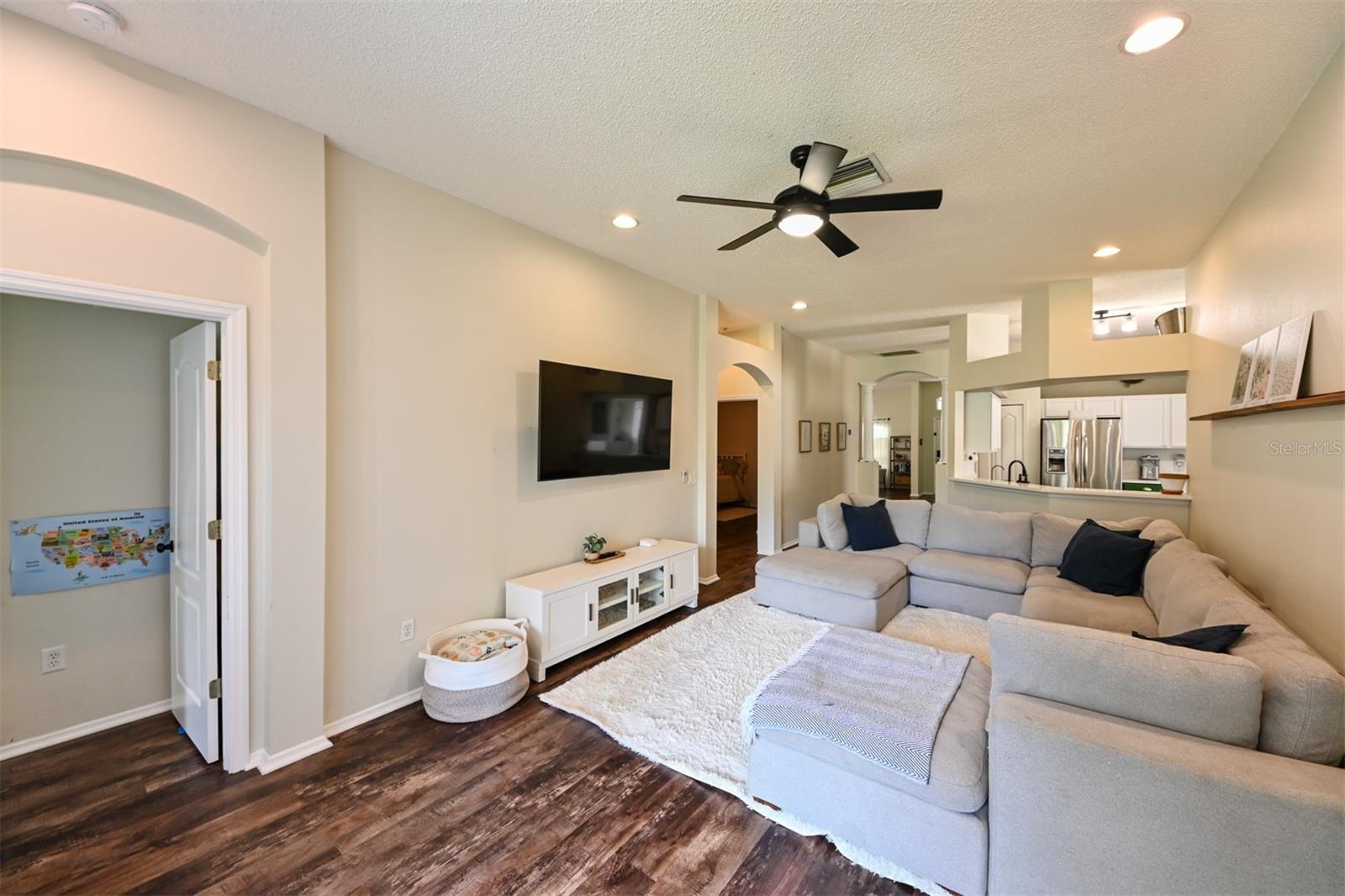 4517 WILD PLUM LN, LUTZ, FL, 33558