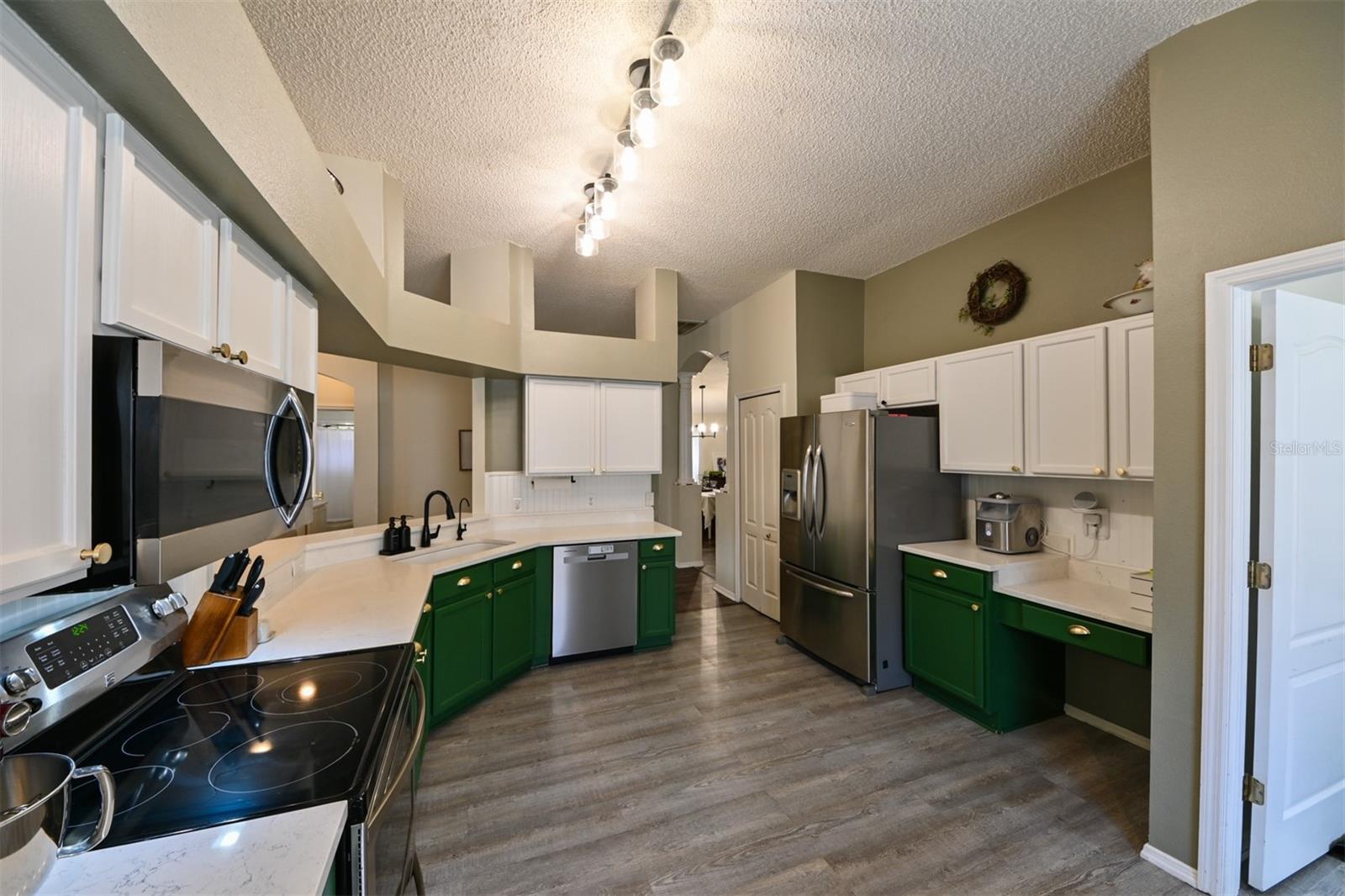 4517 WILD PLUM LN, LUTZ, FL, 33558