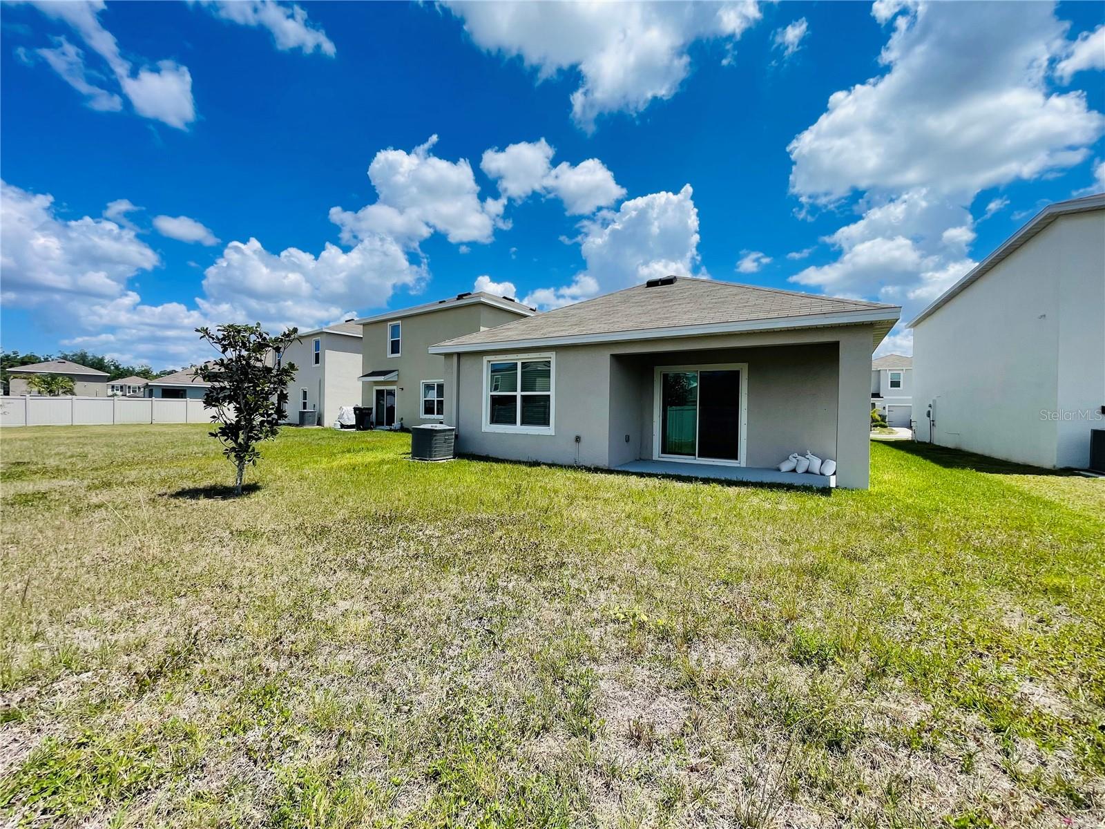 17043 OVAL RUM DR, WIMAUMA, FL, 33598