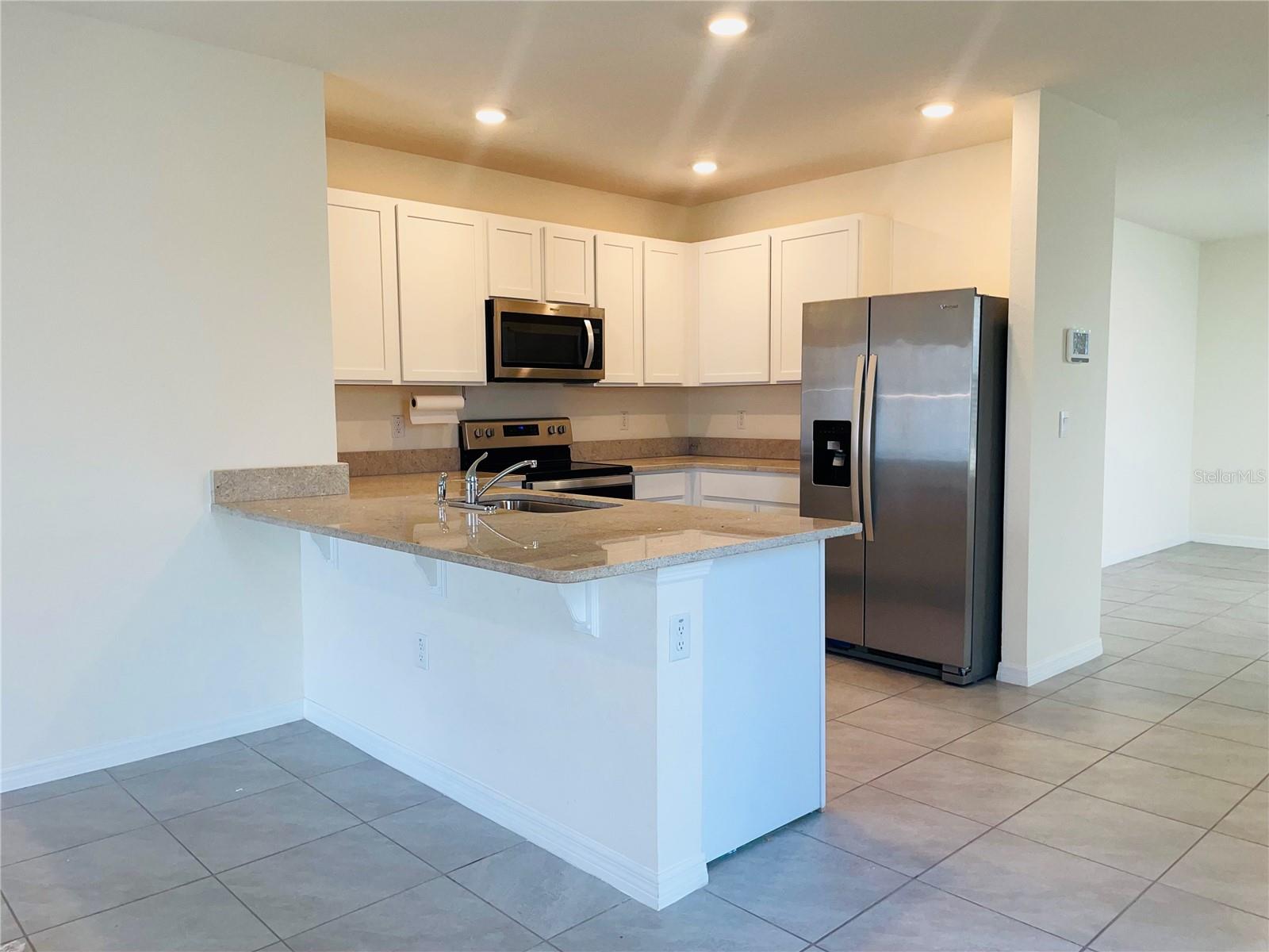 17043 OVAL RUM DR, WIMAUMA, FL, 33598