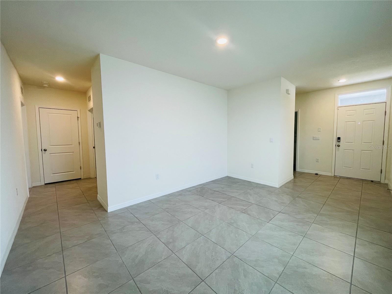 17043 OVAL RUM DR, WIMAUMA, FL, 33598