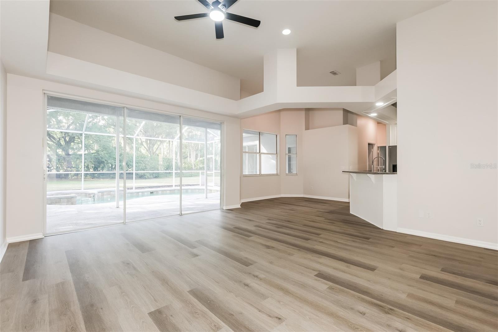 3810 SPRUCE PINE DR, VALRICO, FL, 33596