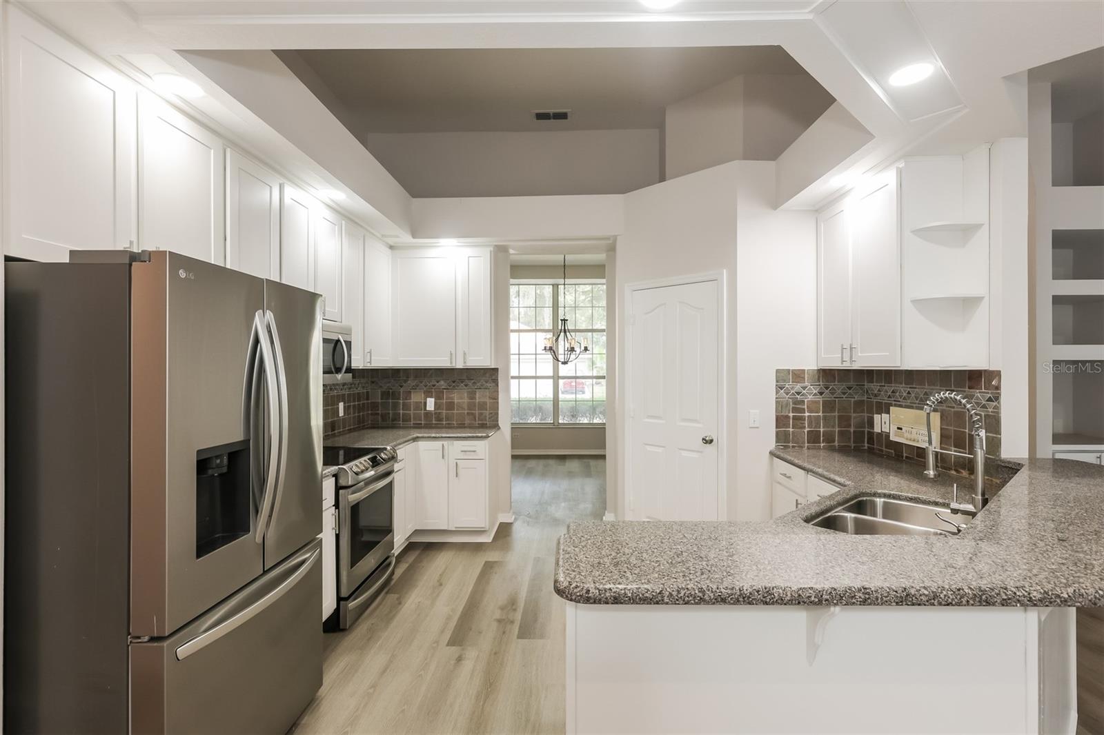 3810 SPRUCE PINE DR, VALRICO, FL, 33596