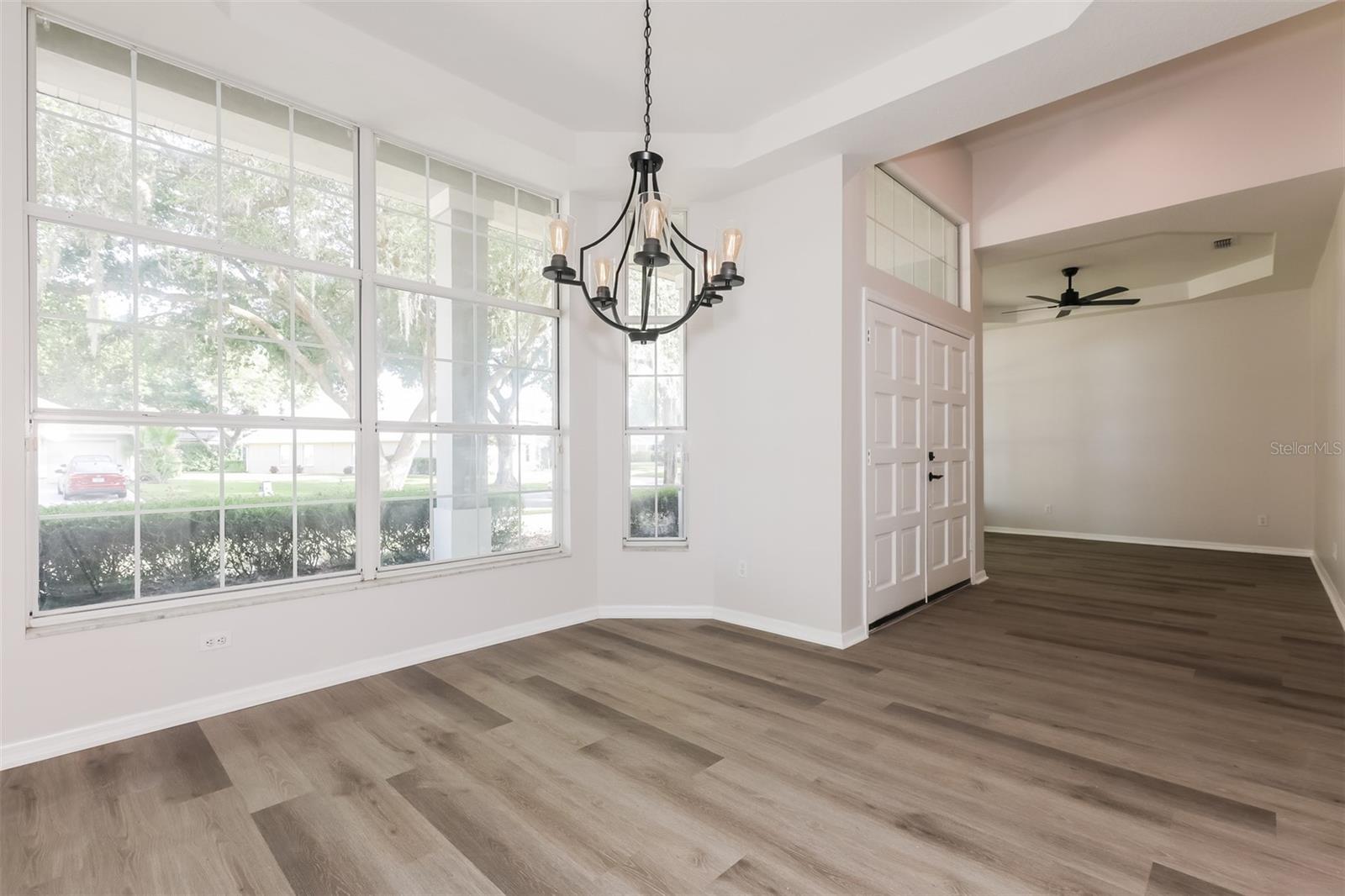 3810 SPRUCE PINE DR, VALRICO, FL, 33596